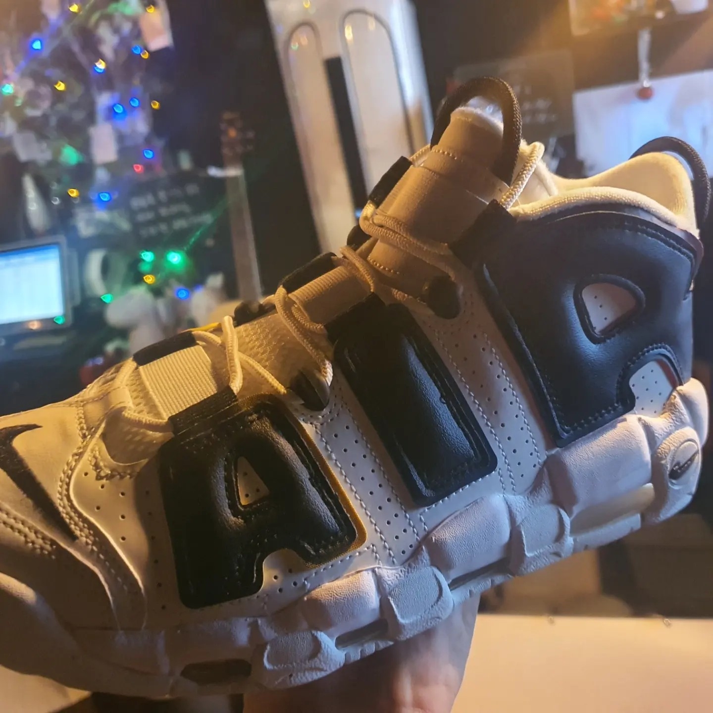Nike Air More Uptempo 96 Trading Cards 착용 스타일 - 4