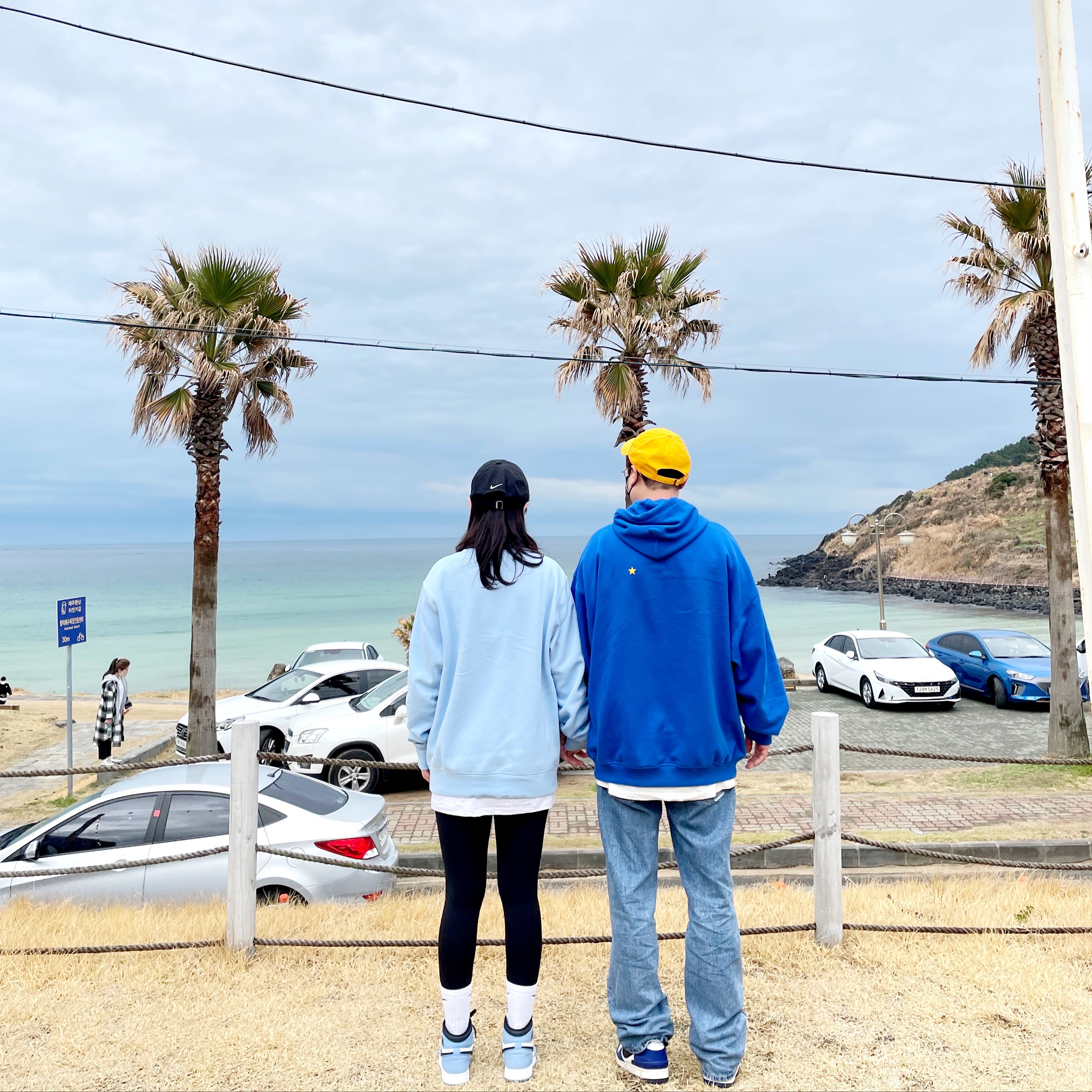 Nike H86 Korea Cap Black, Nike NRG Solo Swoosh Crew Fleece Psychic Blue - US/EU 착용 스타일 - 1