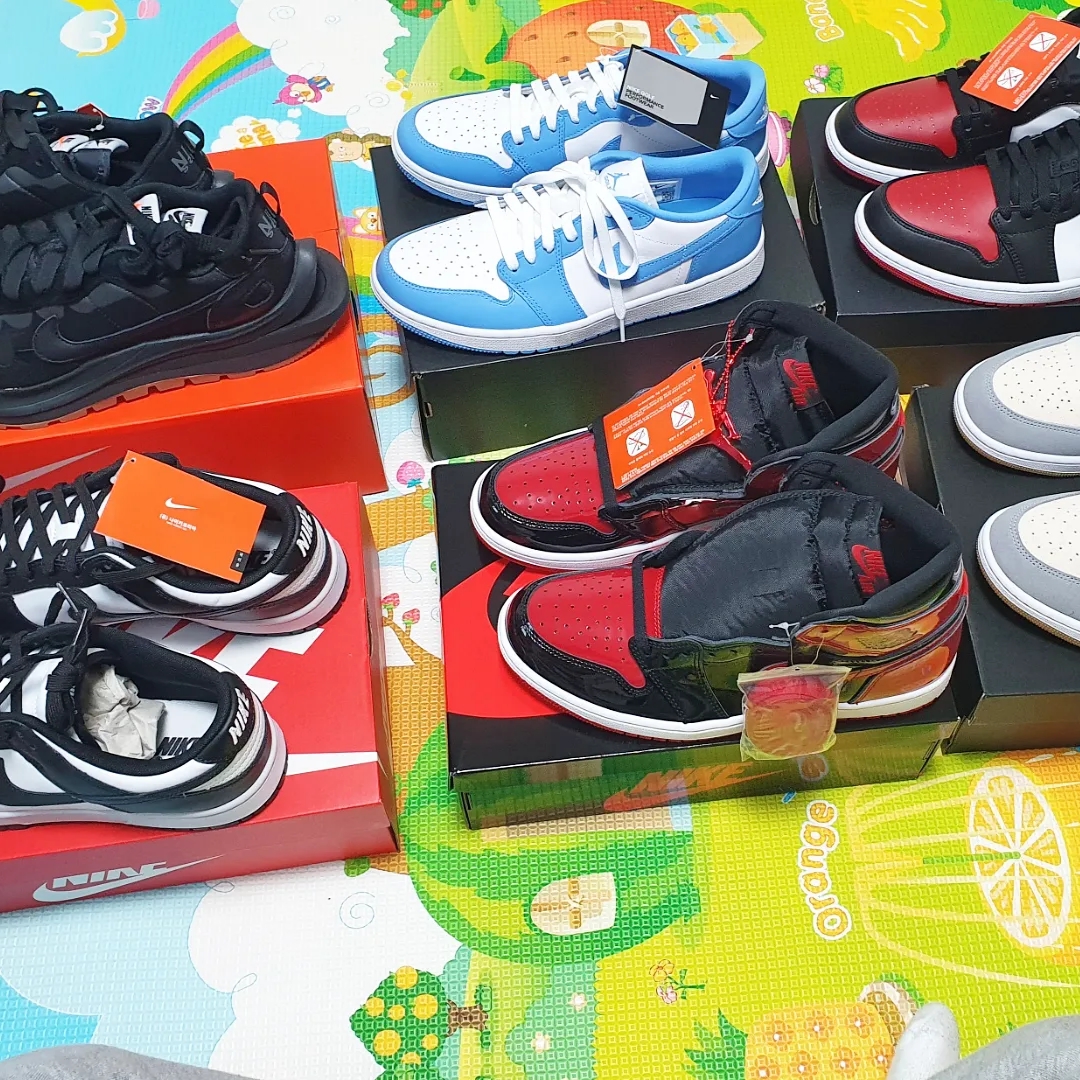 Nike x Sacai VaporWaffle Black and Gum 착용 스타일 - 2