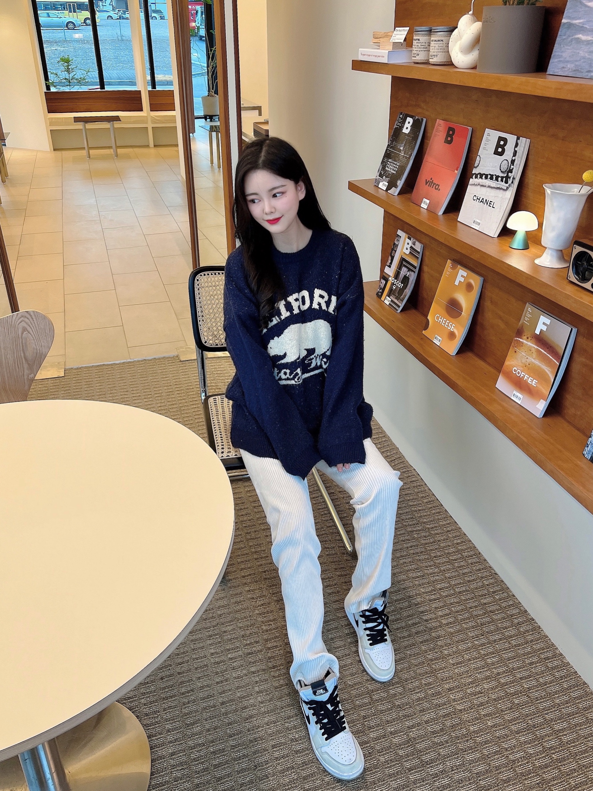 (W) Jordan 1 Zoom Air CMFT Light Bone 착용 스타일