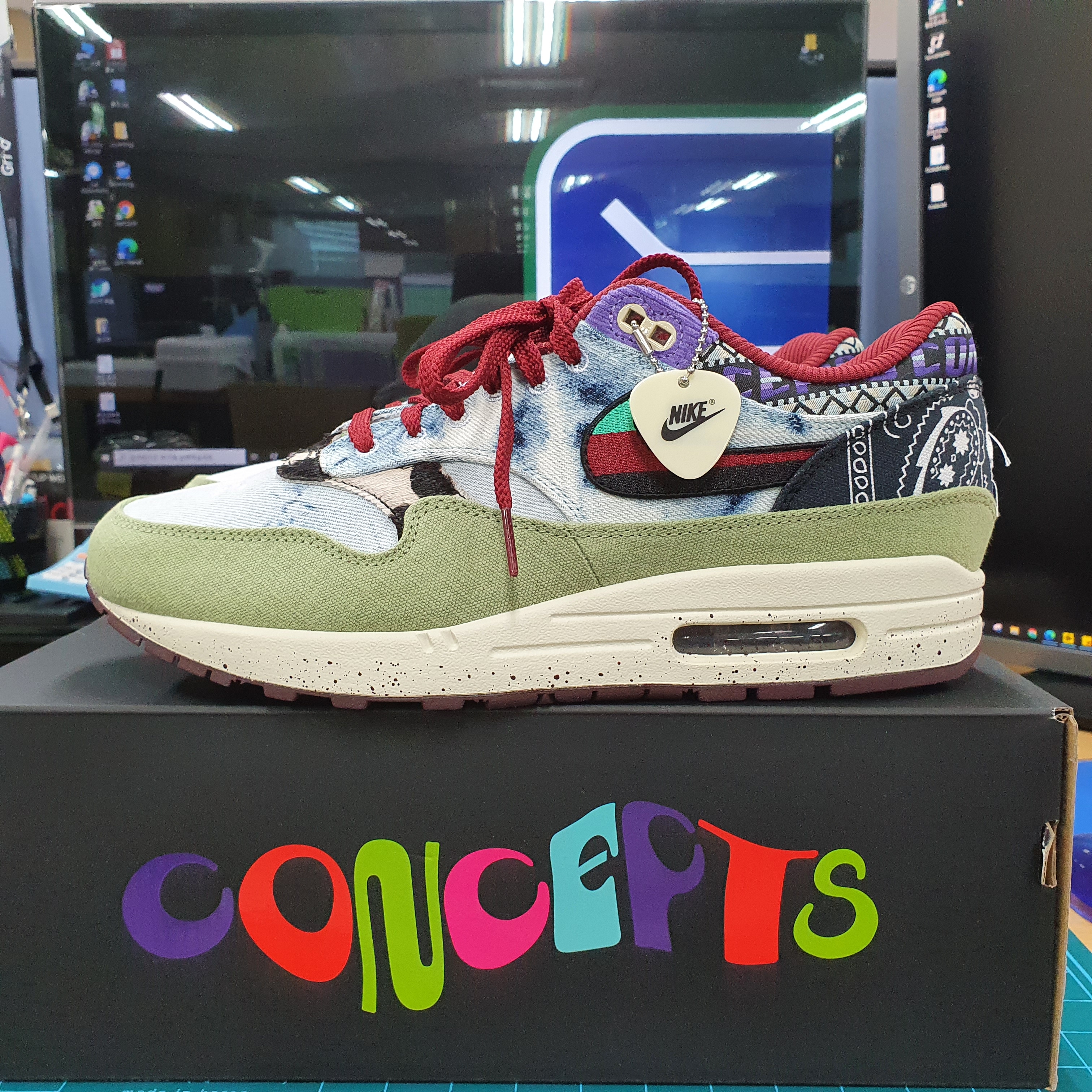 Nike x Concepts Air Max 1 SP Mellow 착용 스타일