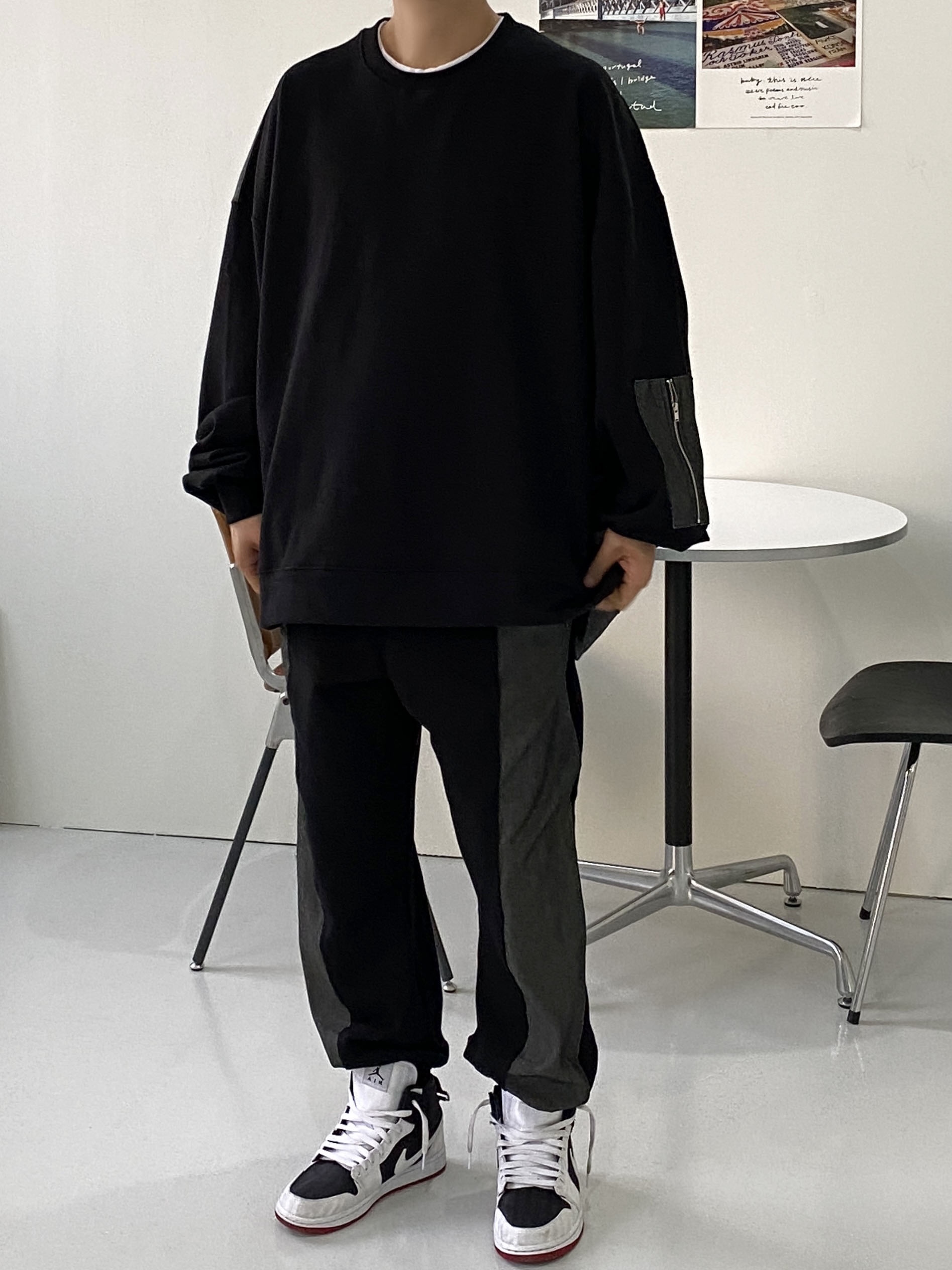 (W) Jordan 1 Mid SE Utility Panda 착용 스타일 - 1