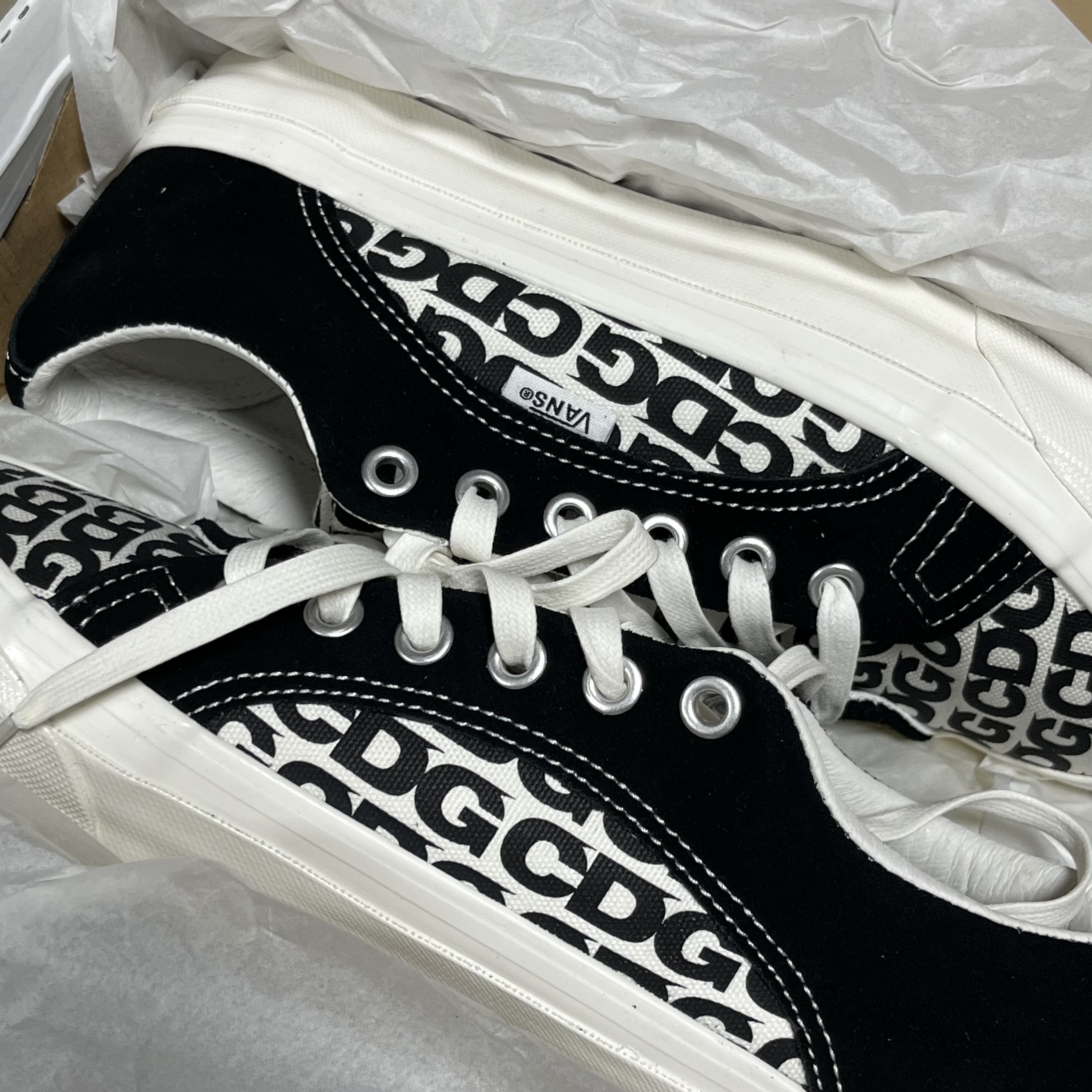 Vans Vault x CDG Lampin LX 2021 착용 스타일 - 2
