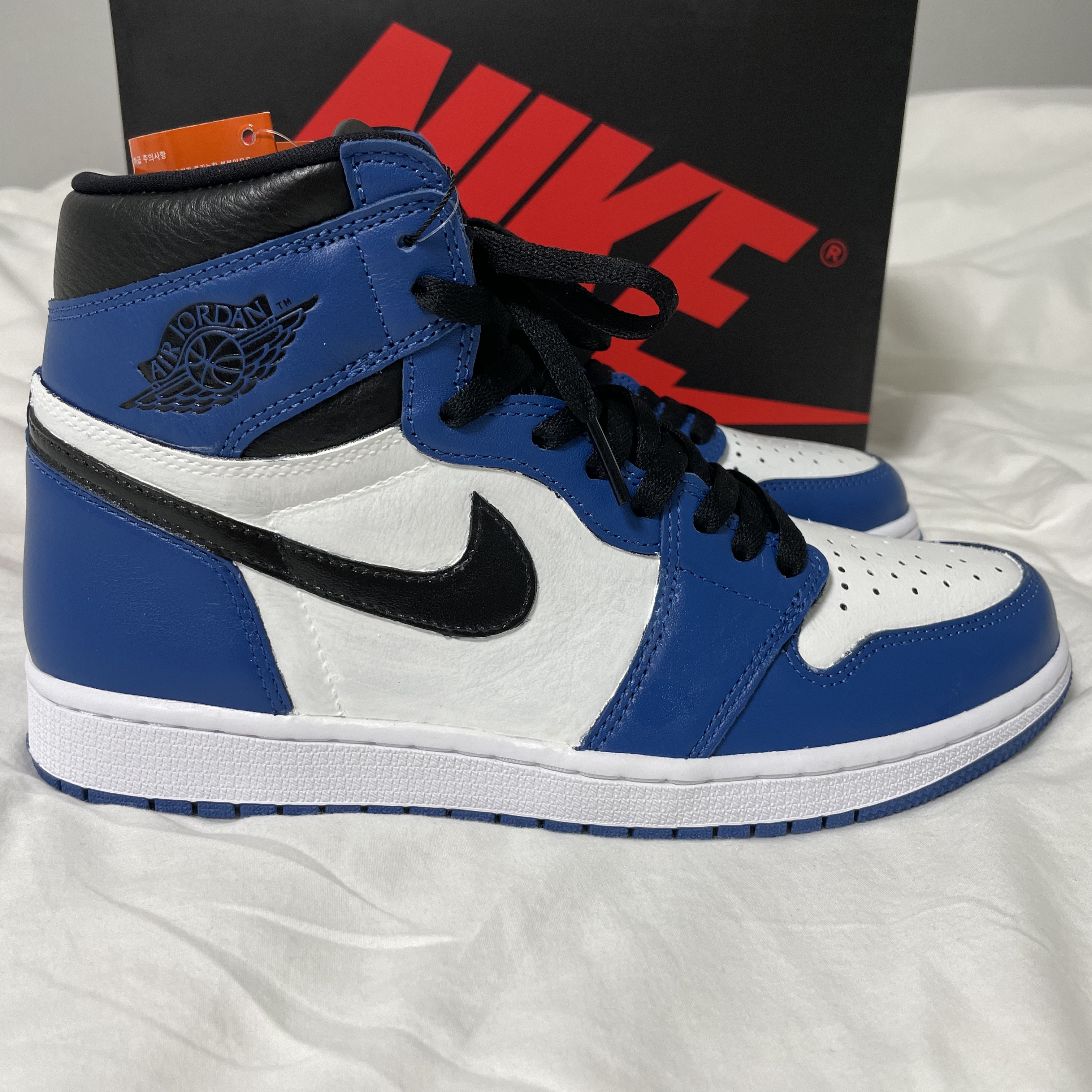 Jordan 1 Retro High OG Dark Marina Blue, Jordan 1 Retro High Game Royal 착용 스타일