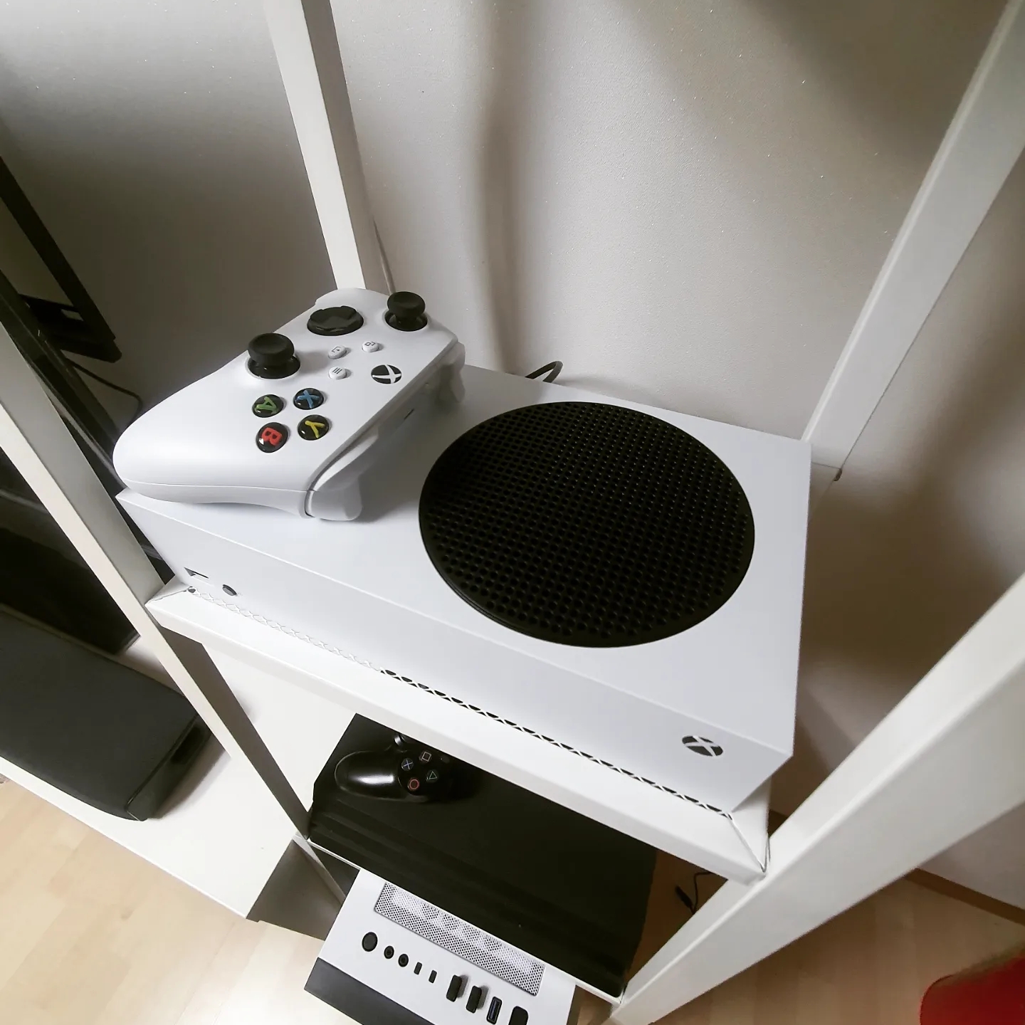 Xbox Series S (220V) 착용 스타일