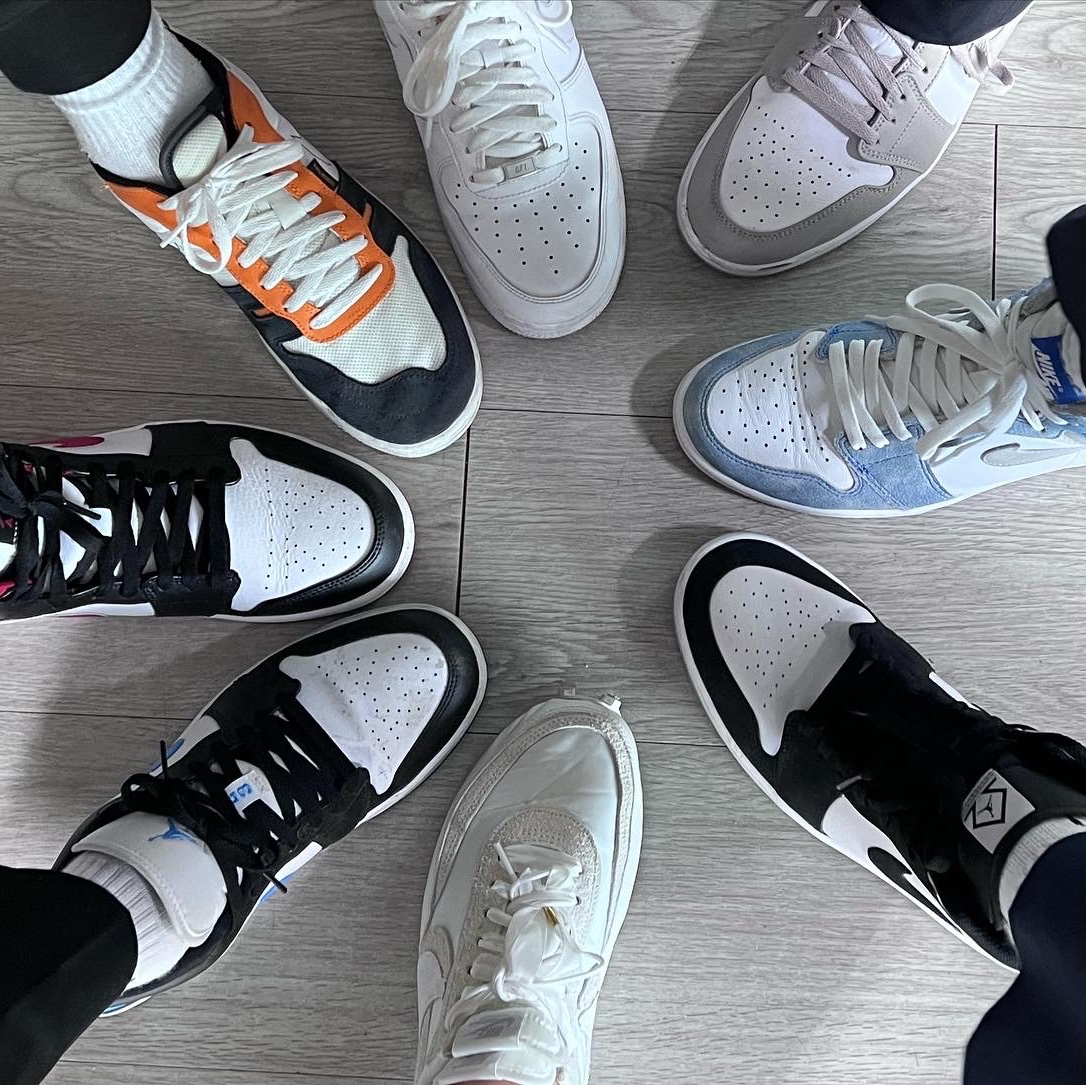 Jordan 1 Retro High OG Hyper Royal, Jordan 1 Mid SE Diamond 착용 스타일 - 1