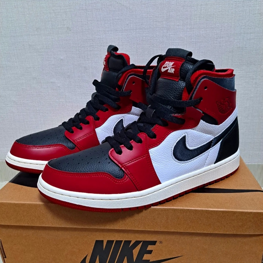 (W) Jordan 1 Zoom Air CMFT Gym Red Black 착용 스타일 - 1