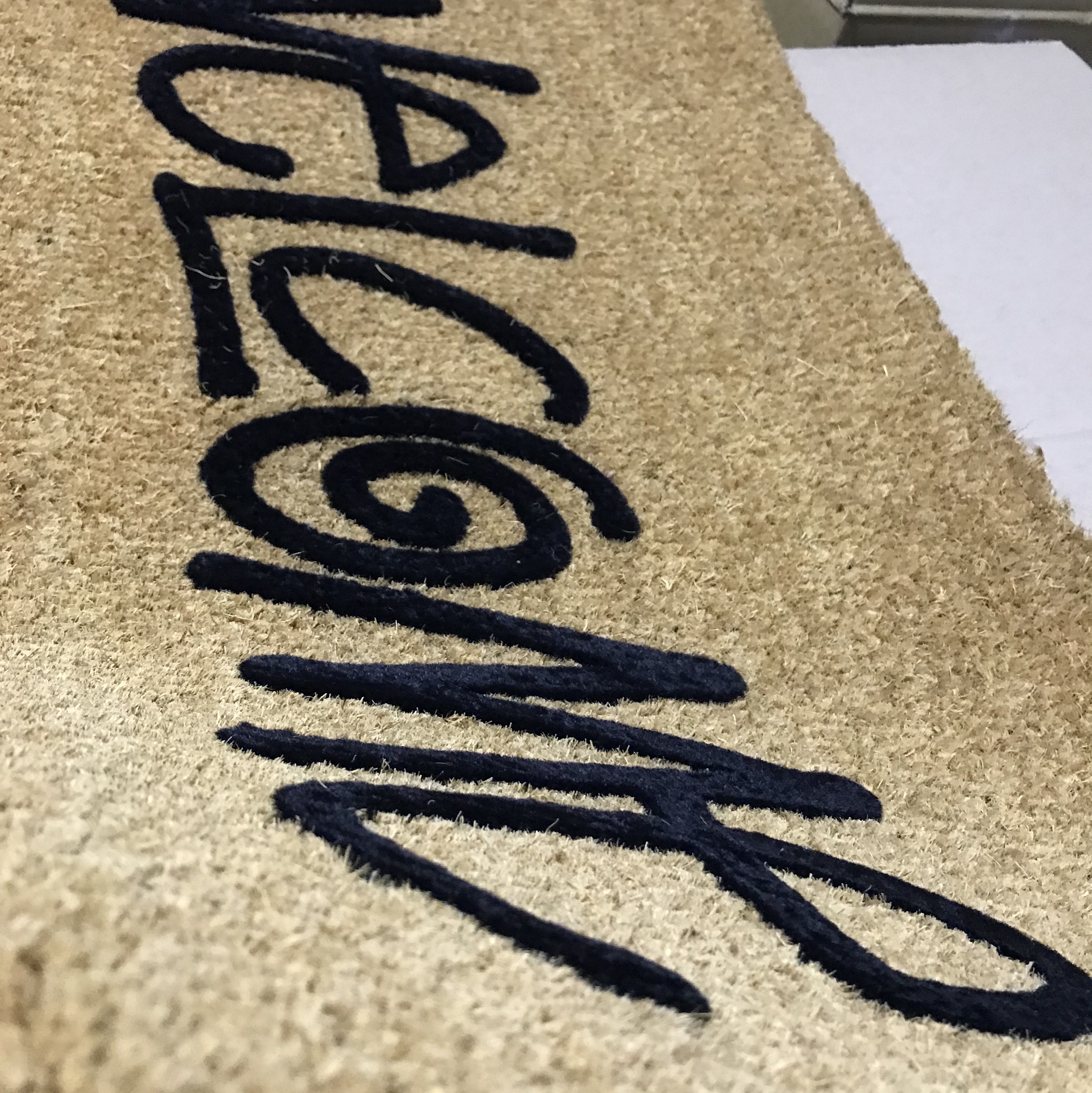 Stussy Welcome Mat Cocoa 착용 스타일 - 2