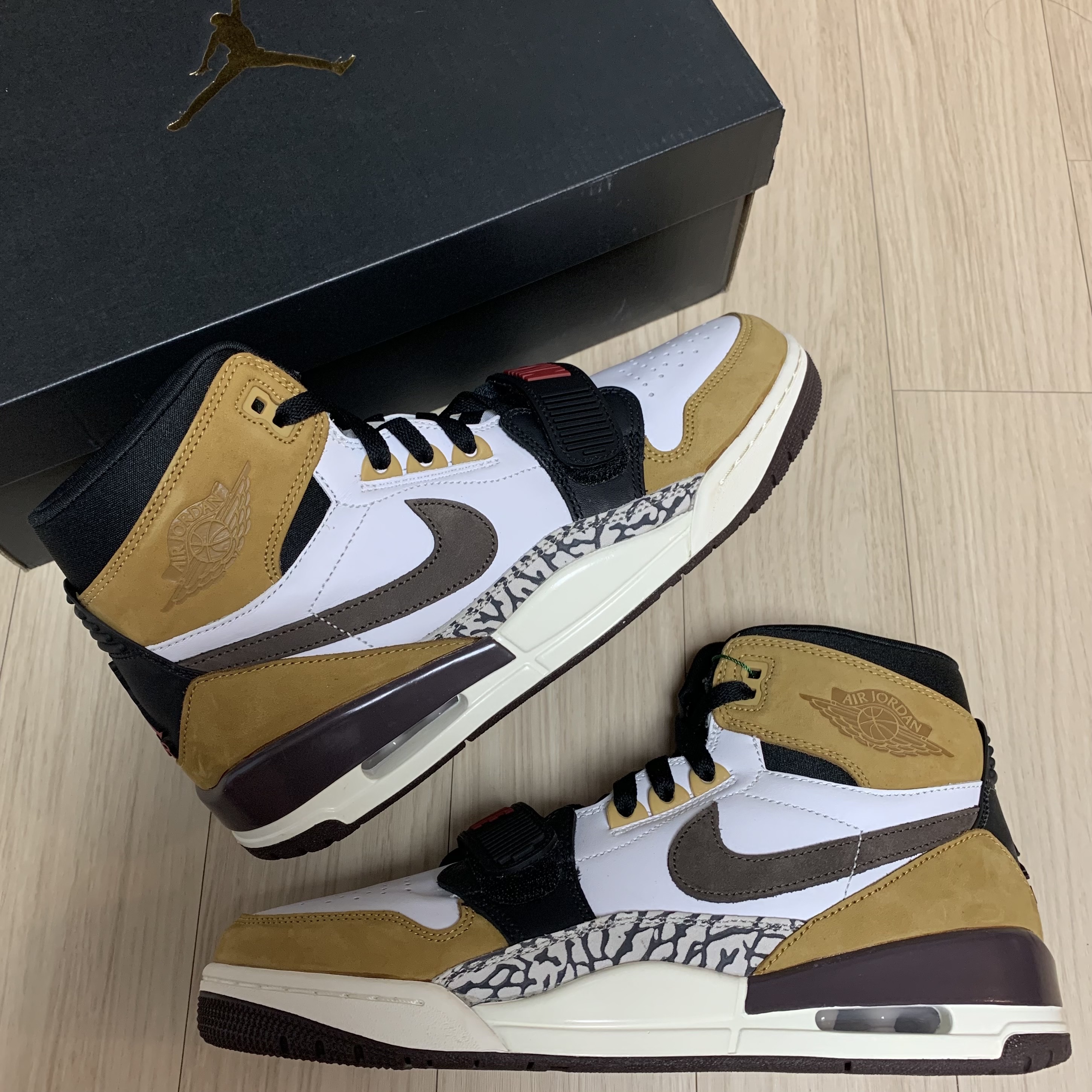 Jordan Legacy 312 Rookie of the Year 착용 스타일