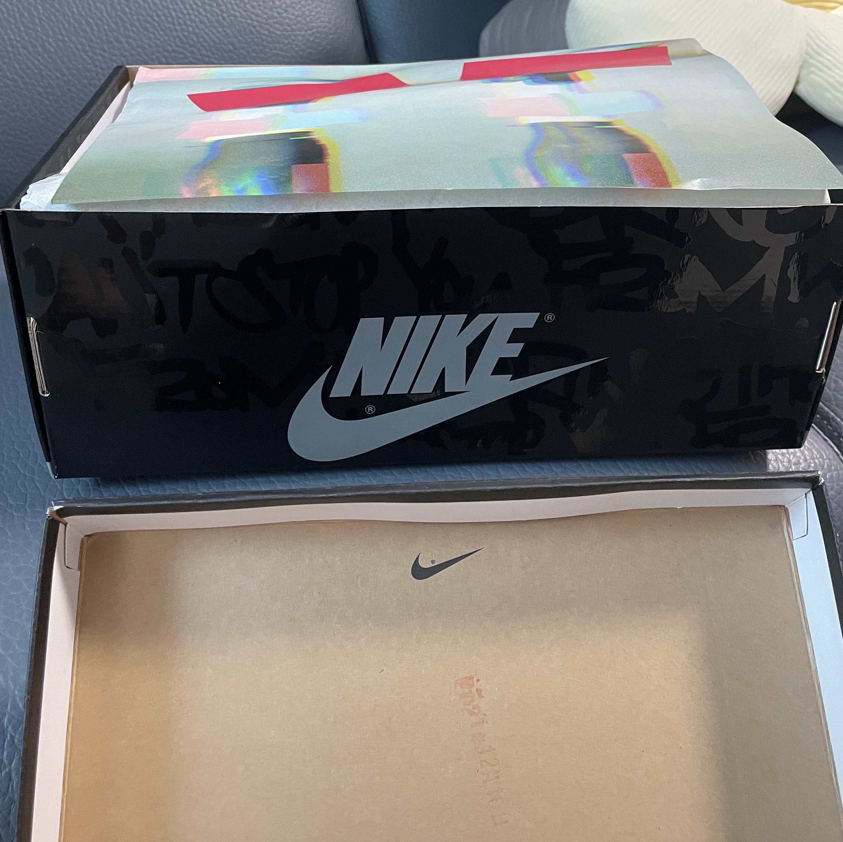 Jordan 1 Retro High OG Rebellionaire 착용 스타일 - 4