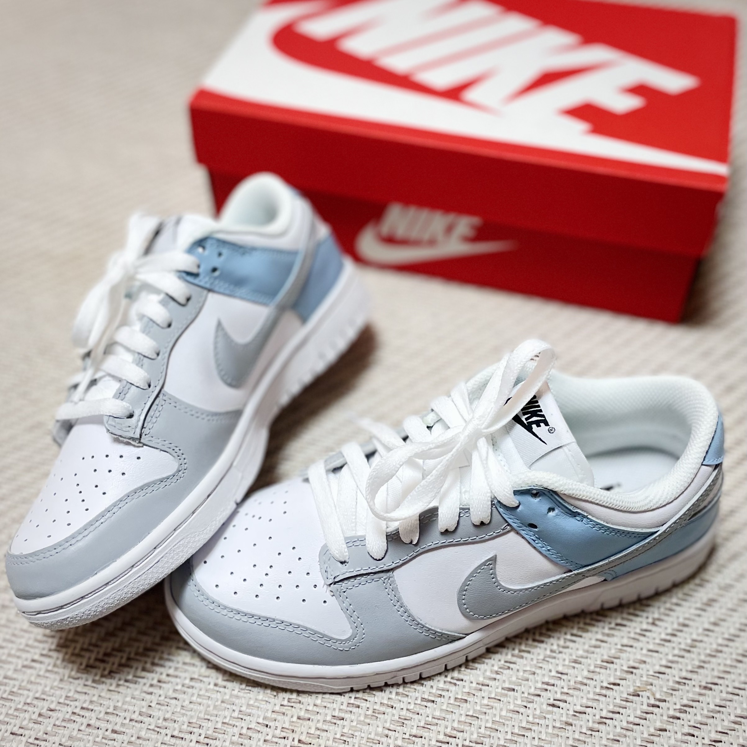 (W) Nike Dunk Low Triple White 착용 스타일 - 1