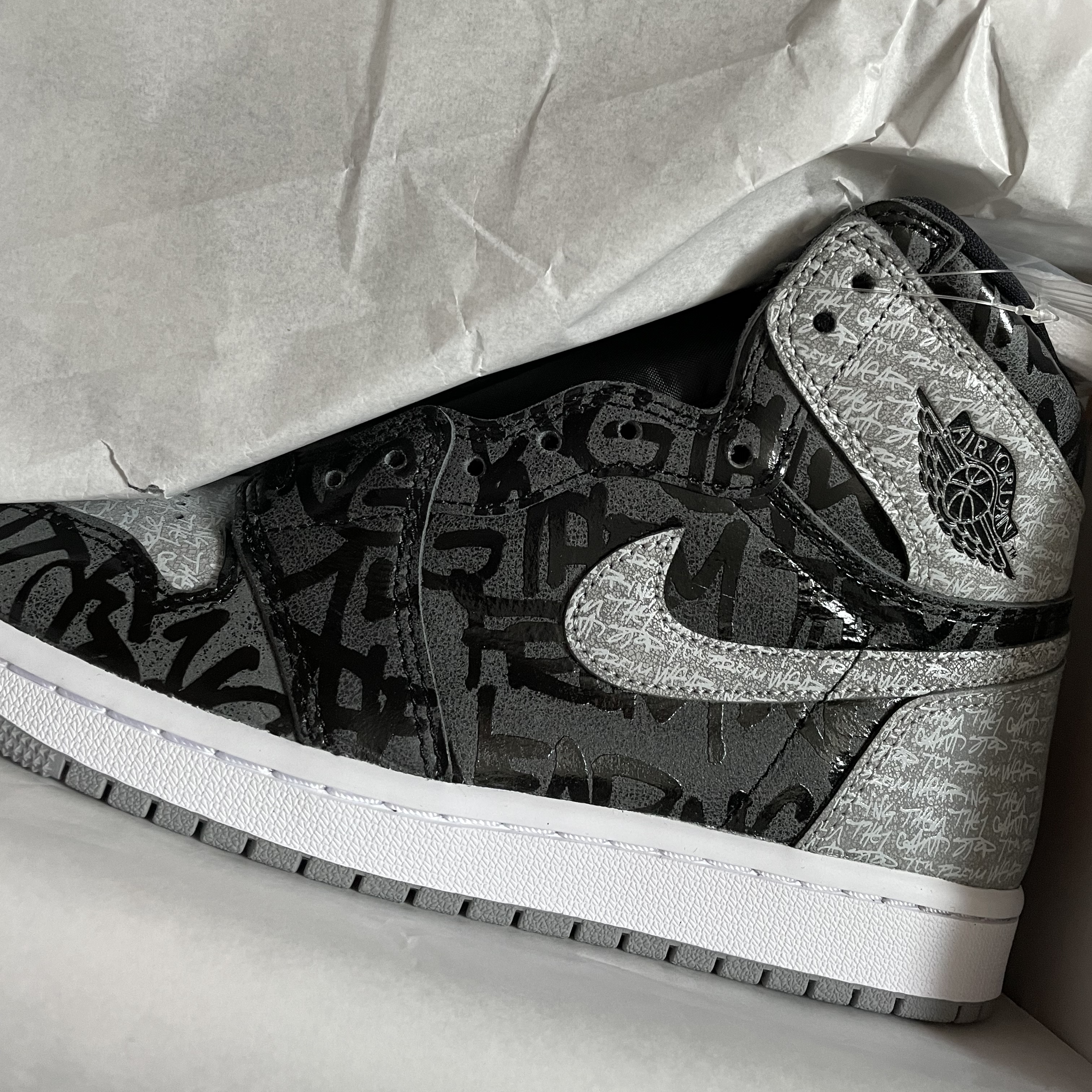 Jordan 1 Retro High OG Rebellionaire 착용 스타일 - 4