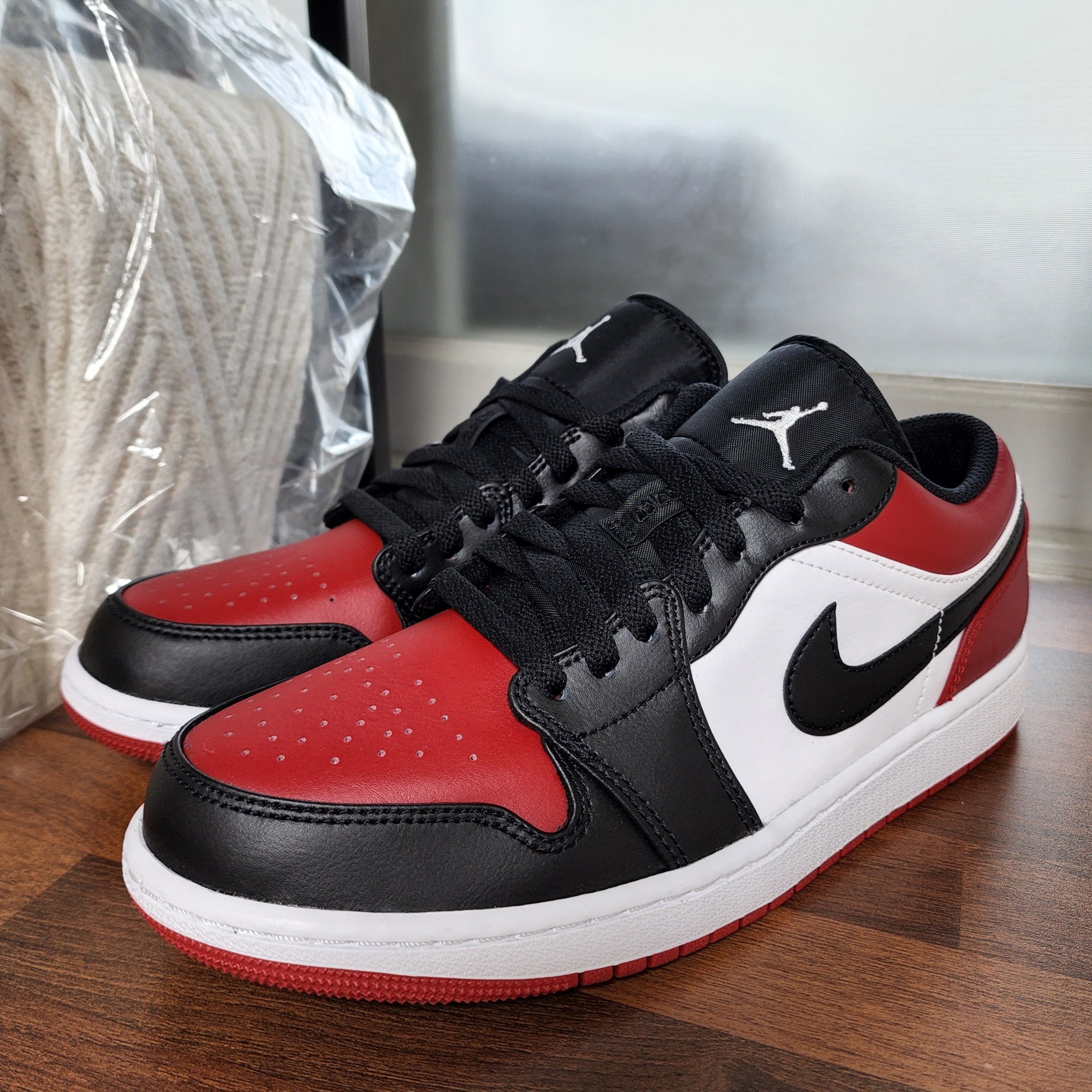 Jordan 1 Low Bred Toe 착용 스타일