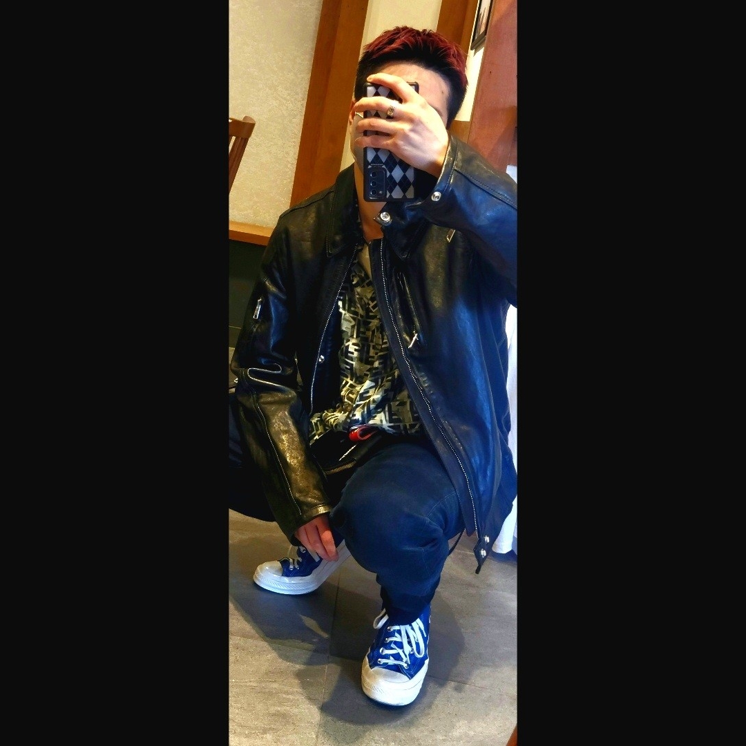 Converse x Play Comme des Garcons Chuck 70 Hi Blue Quartz, Supreme Leather Key Loop Red - 21SS 착용 스타일 - 1