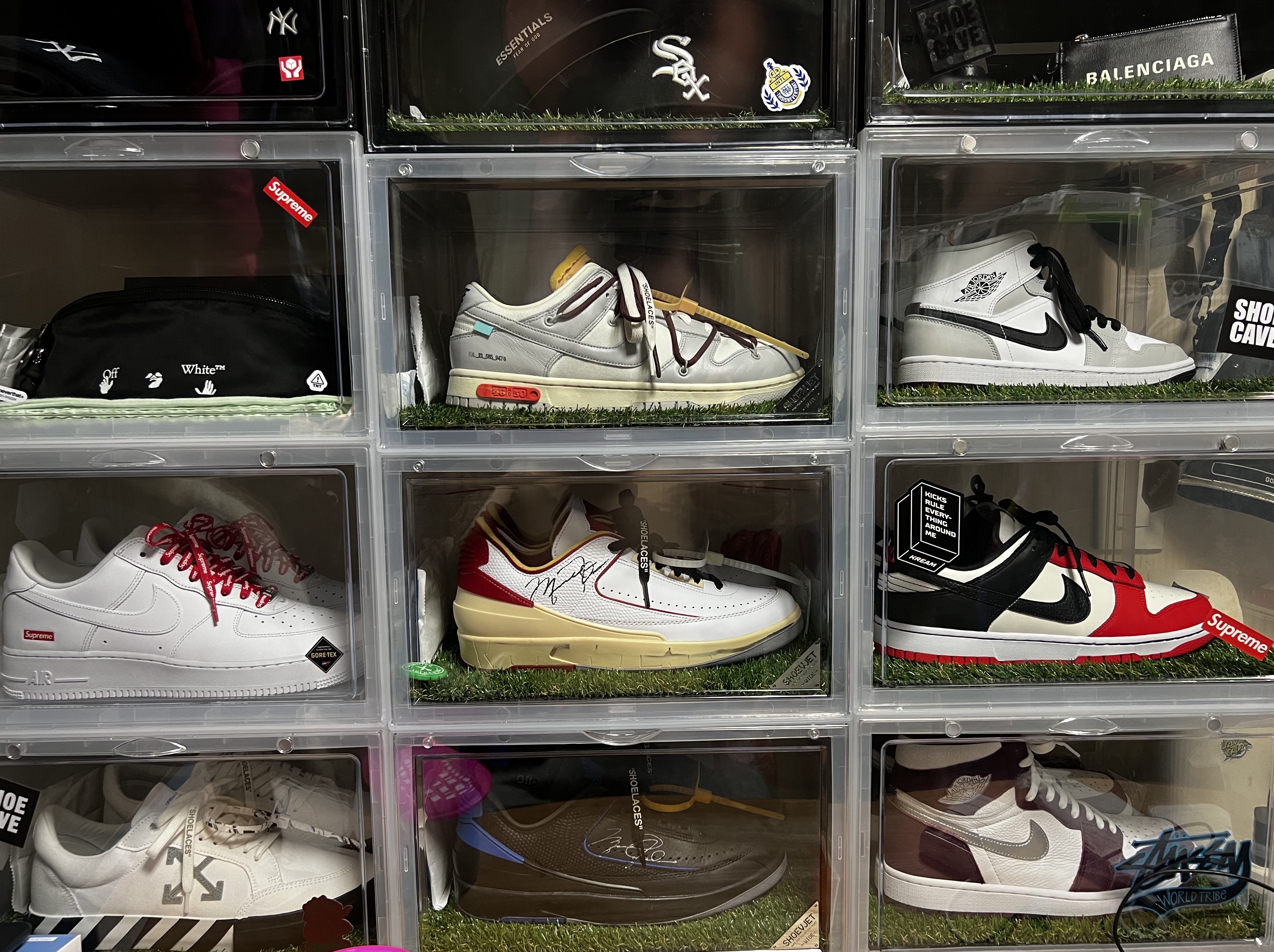 Nike x NBA Dunk Low Retro EMB Black and Chile Red, Nike x Off-White Dunk Low The 50 - Lot 46 착용 스타일 - 3