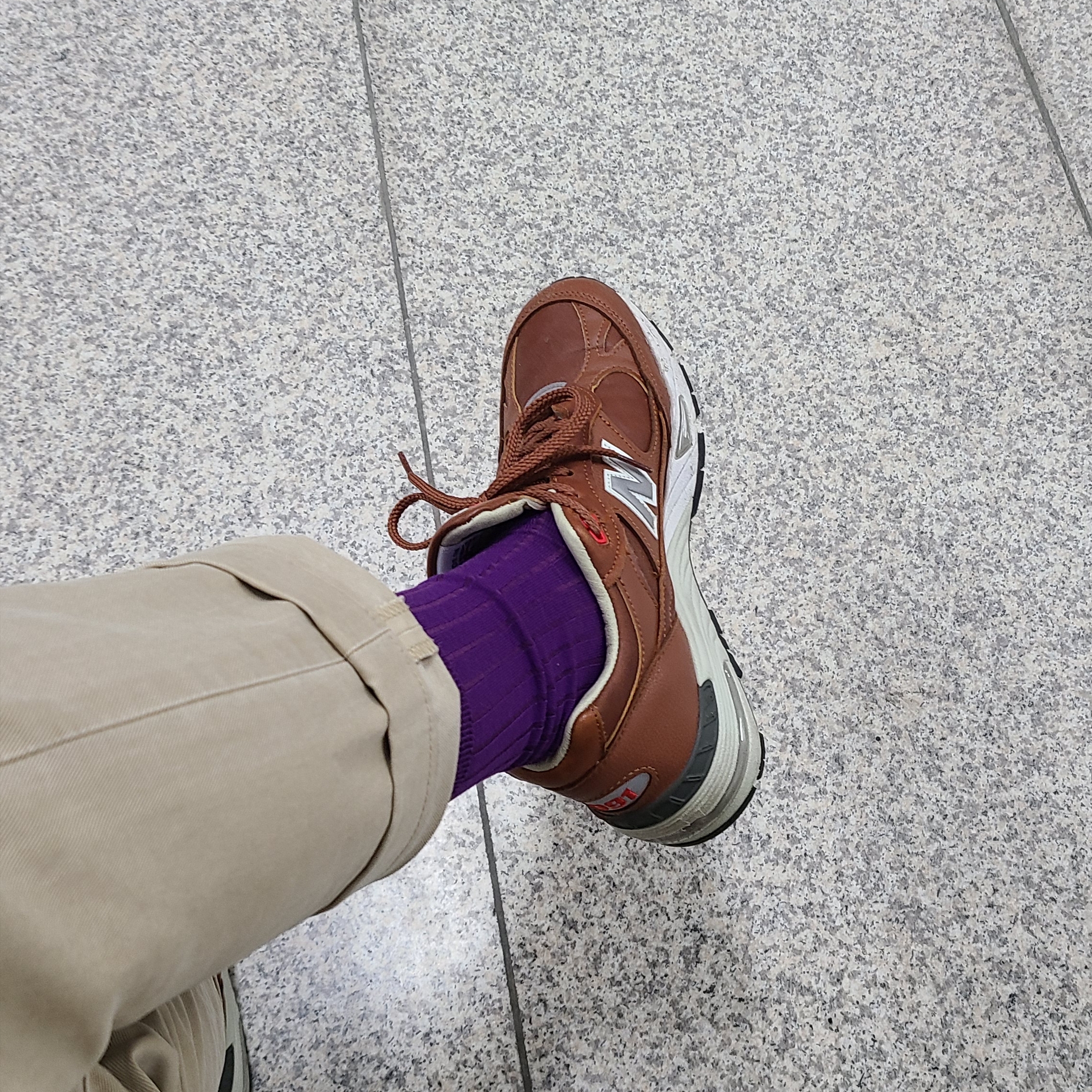 New Balance 991 Made in UK Elite Gent, New Balance 1300 Made in USA Steel Blue - D Standard 착용 스타일 - 5