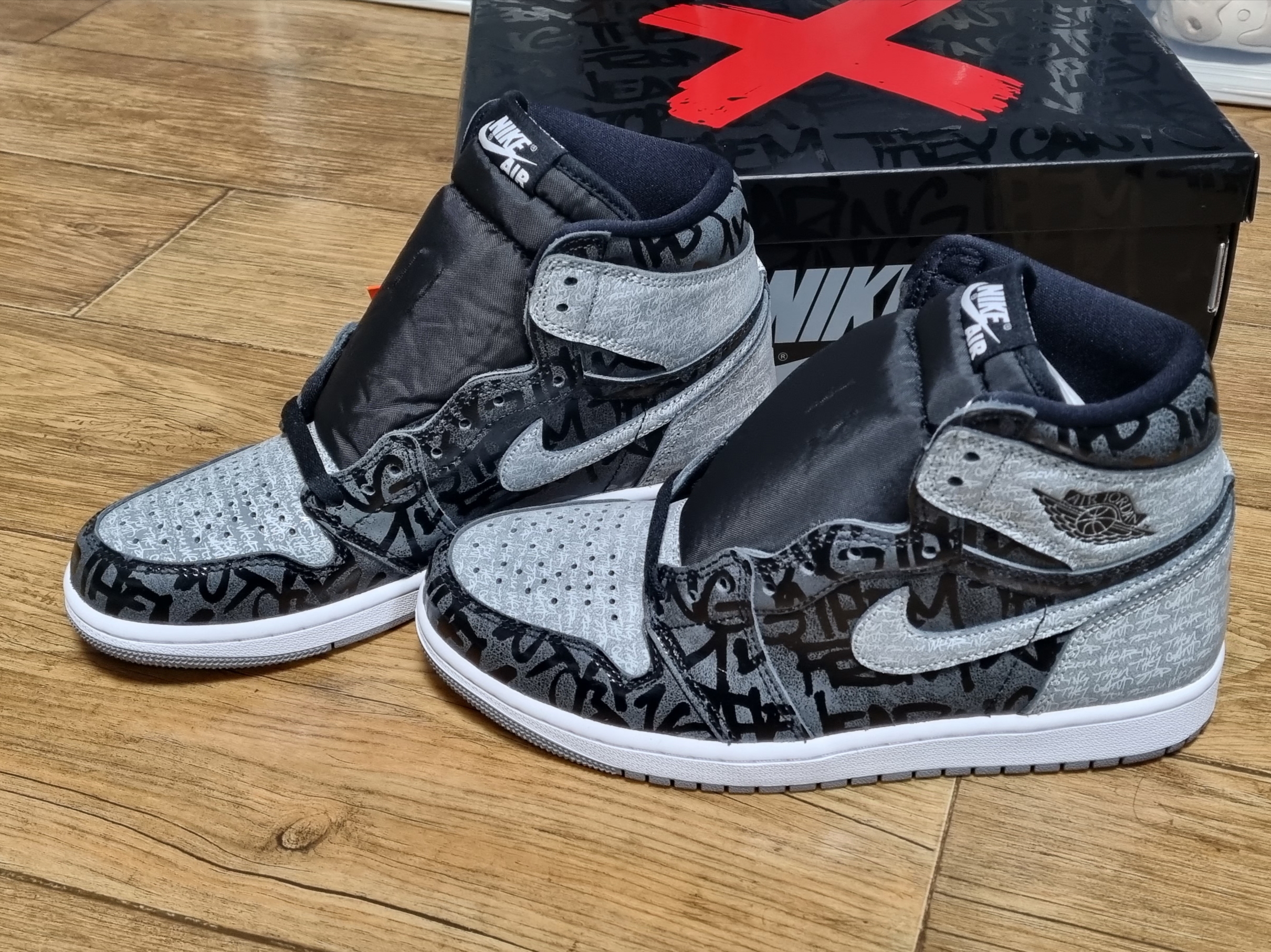 Jordan 1 Retro High OG Rebellionaire 착용 스타일