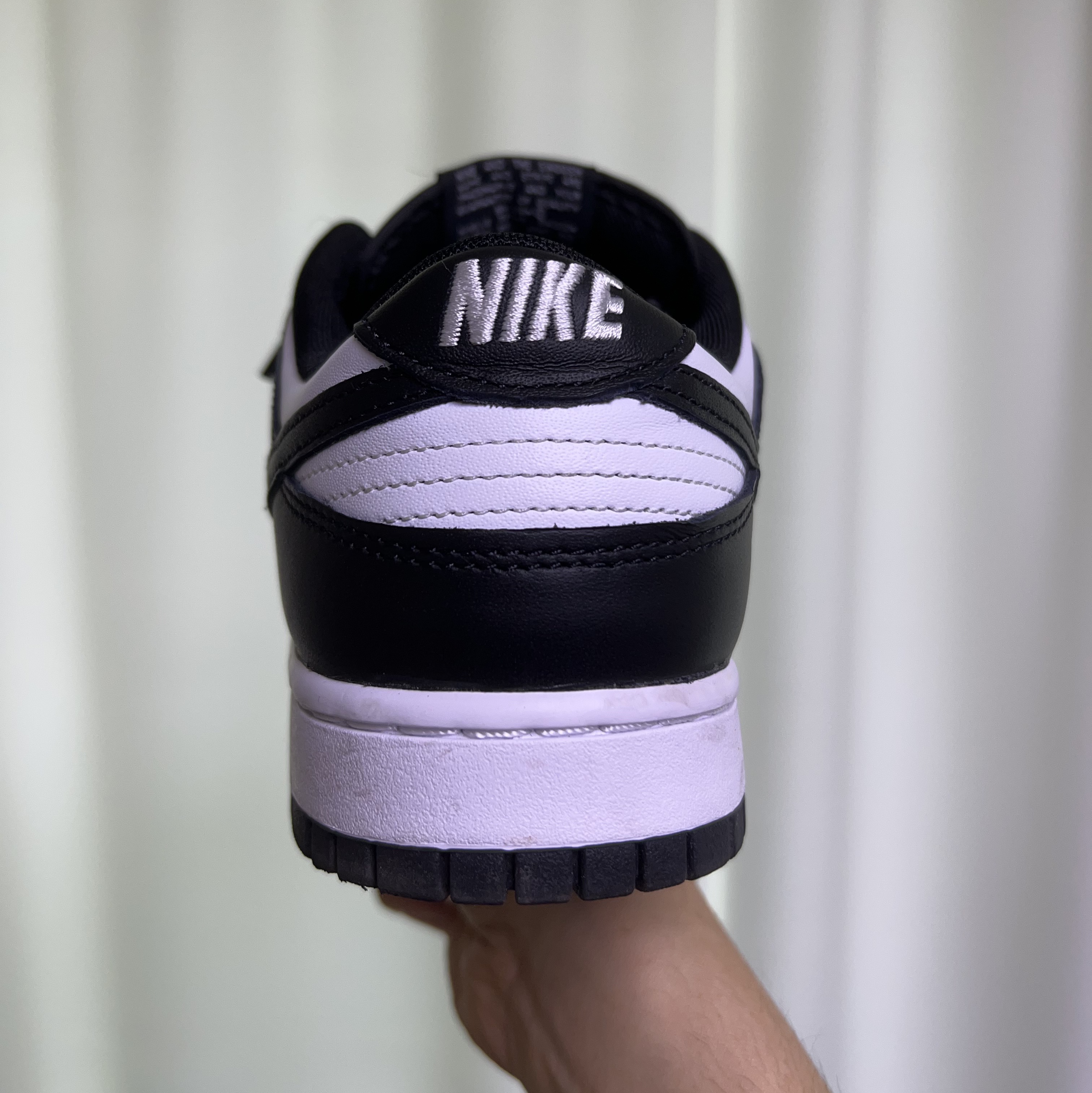 Nike Dunk Low Retro Black 착용 스타일 - 3