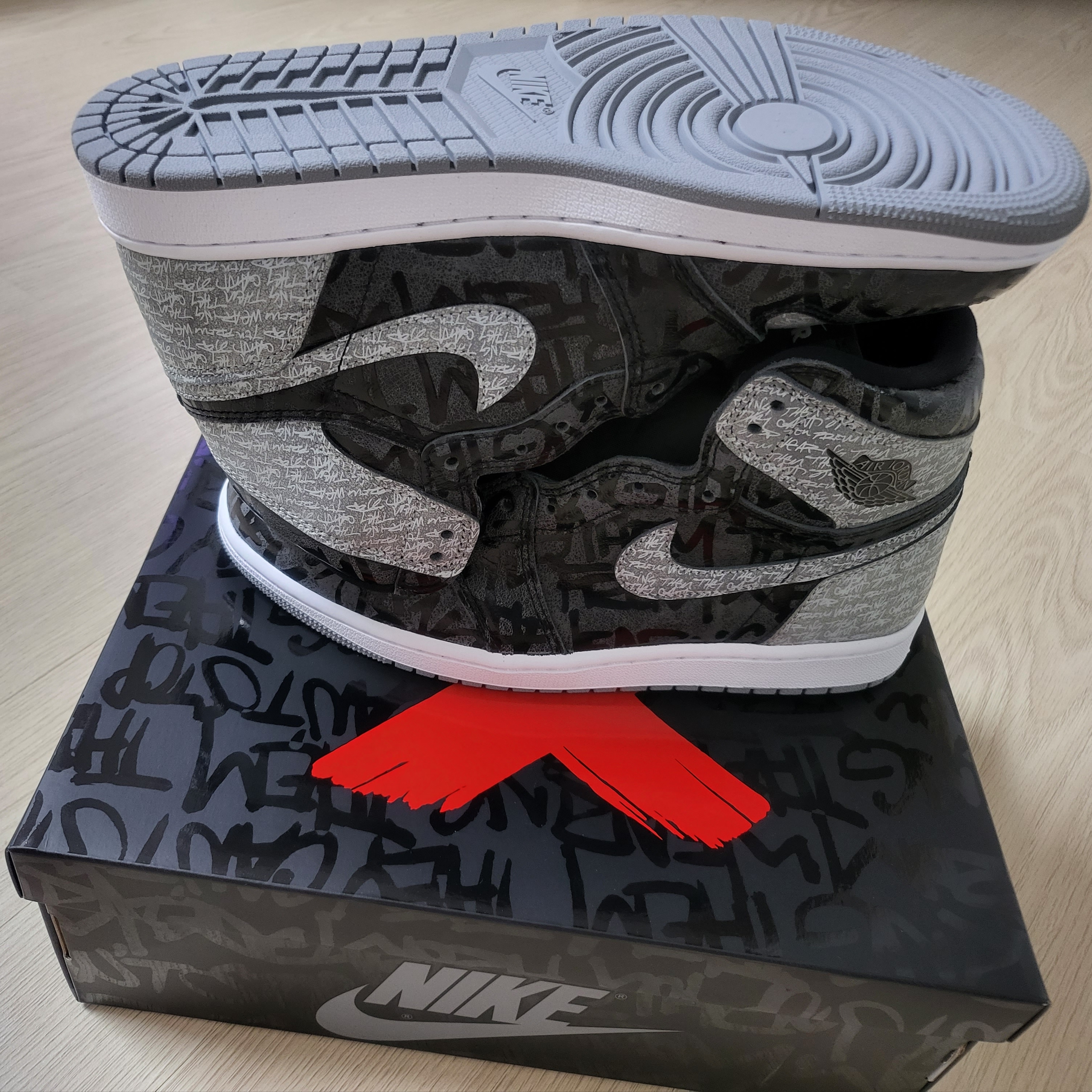 Jordan 1 Retro High OG Rebellionaire 착용 스타일 - 2