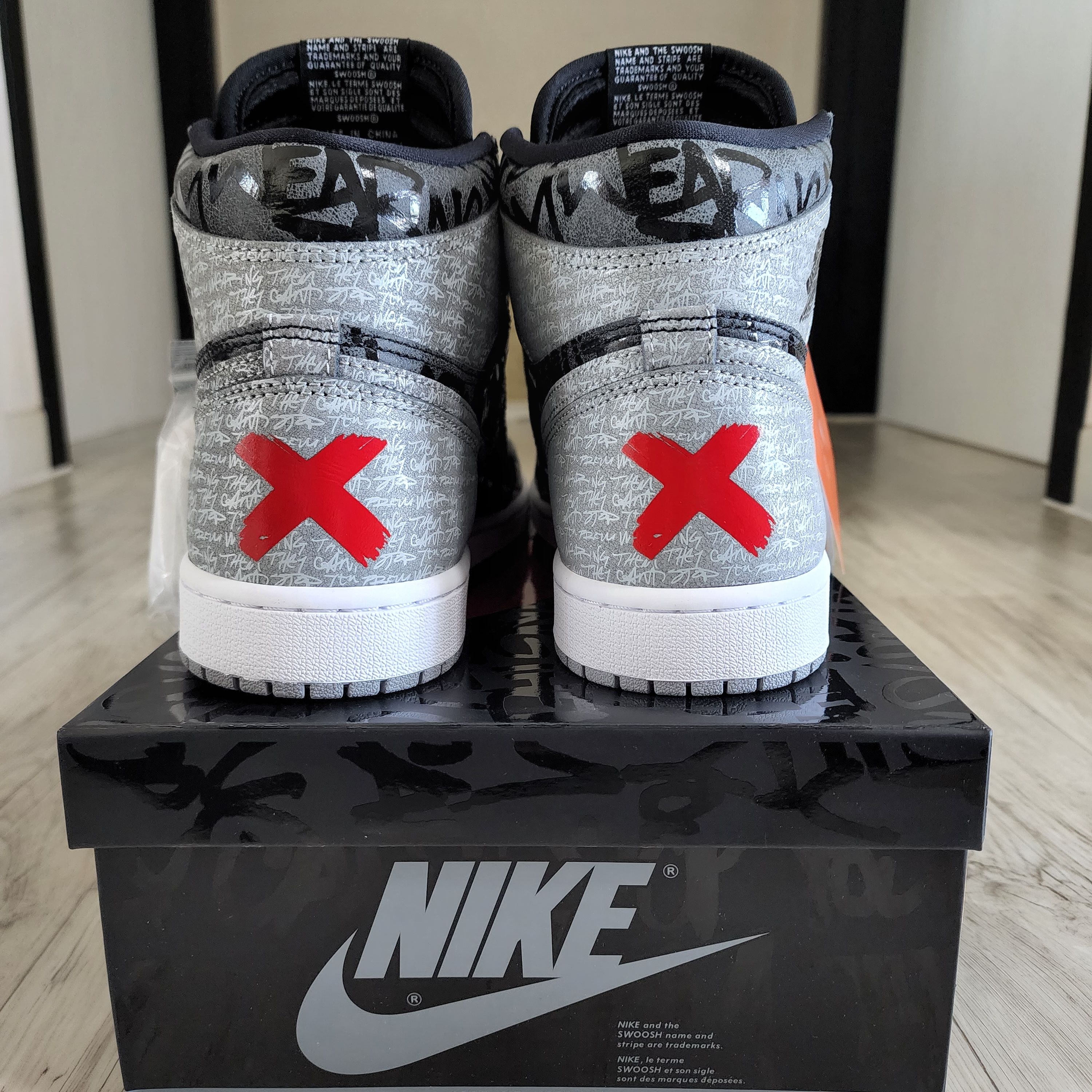 Jordan 1 Retro High OG Rebellionaire 착용 스타일 - 5