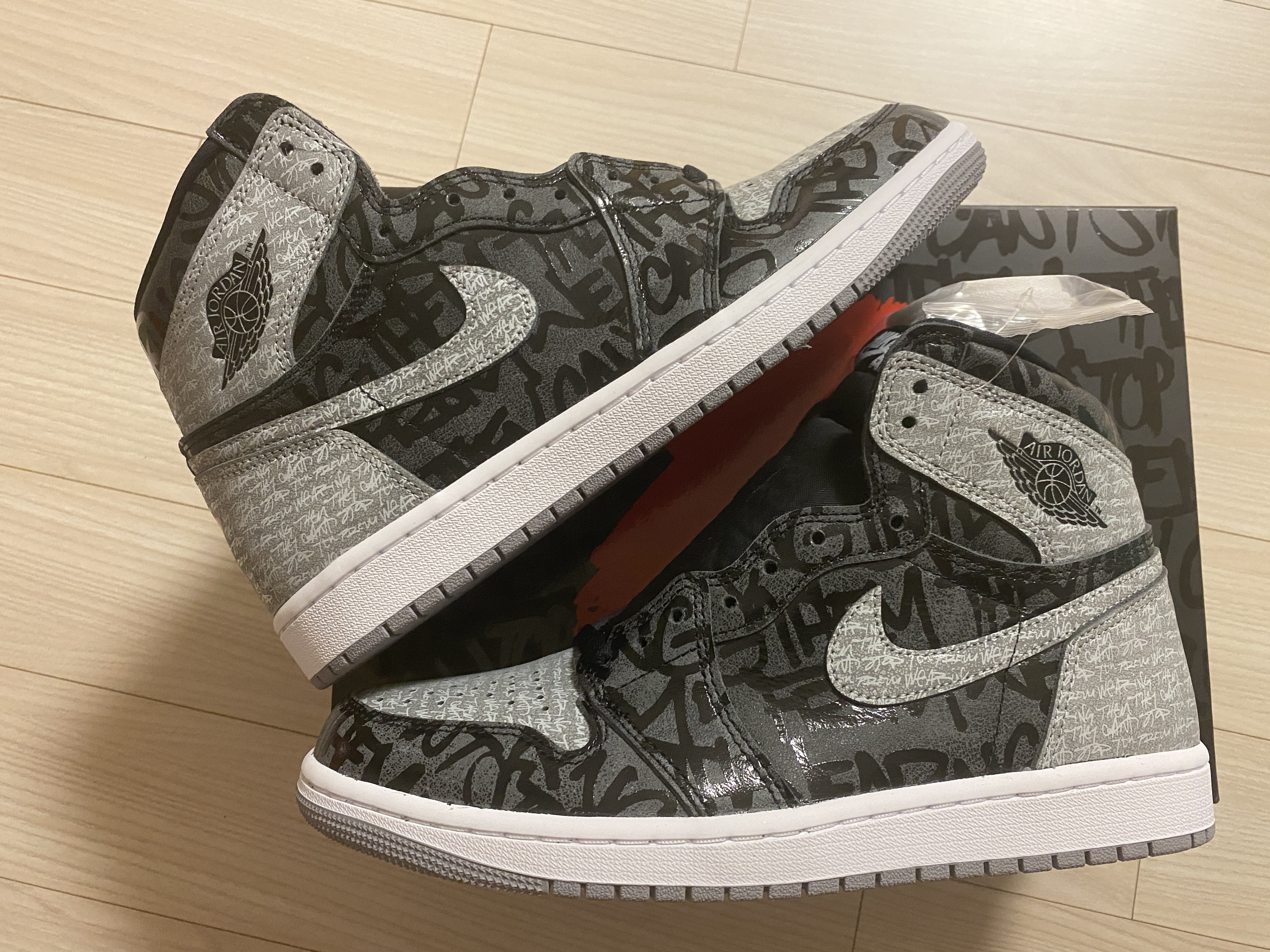Jordan 1 Retro High OG Rebellionaire 착용 스타일 - 5