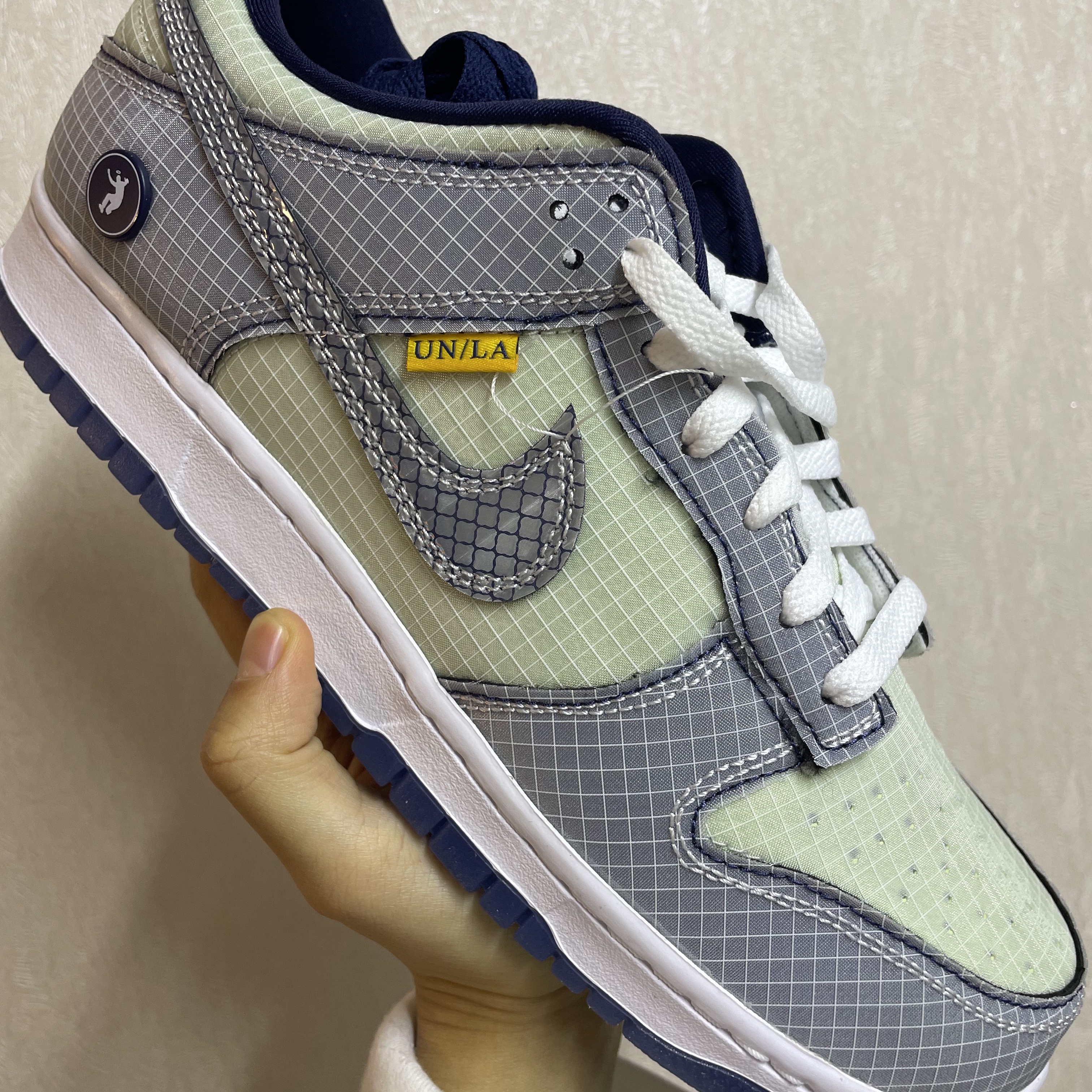 Nike x Union Dunk Low Passport Pack Pistachio 착용 스타일 - 2