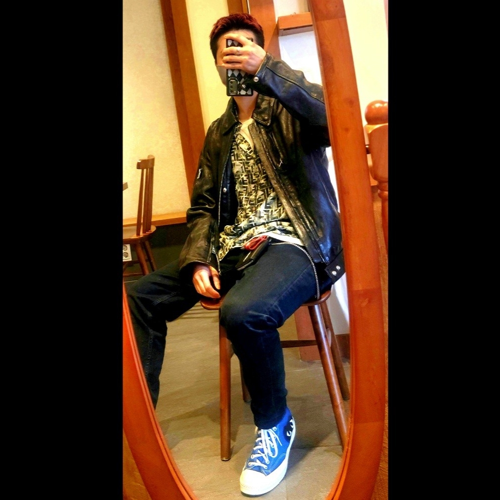 Converse x Play Comme des Garcons Chuck 70 Hi Blue Quartz, Supreme Leather Key Loop Red - 21SS 착용 스타일 - 3