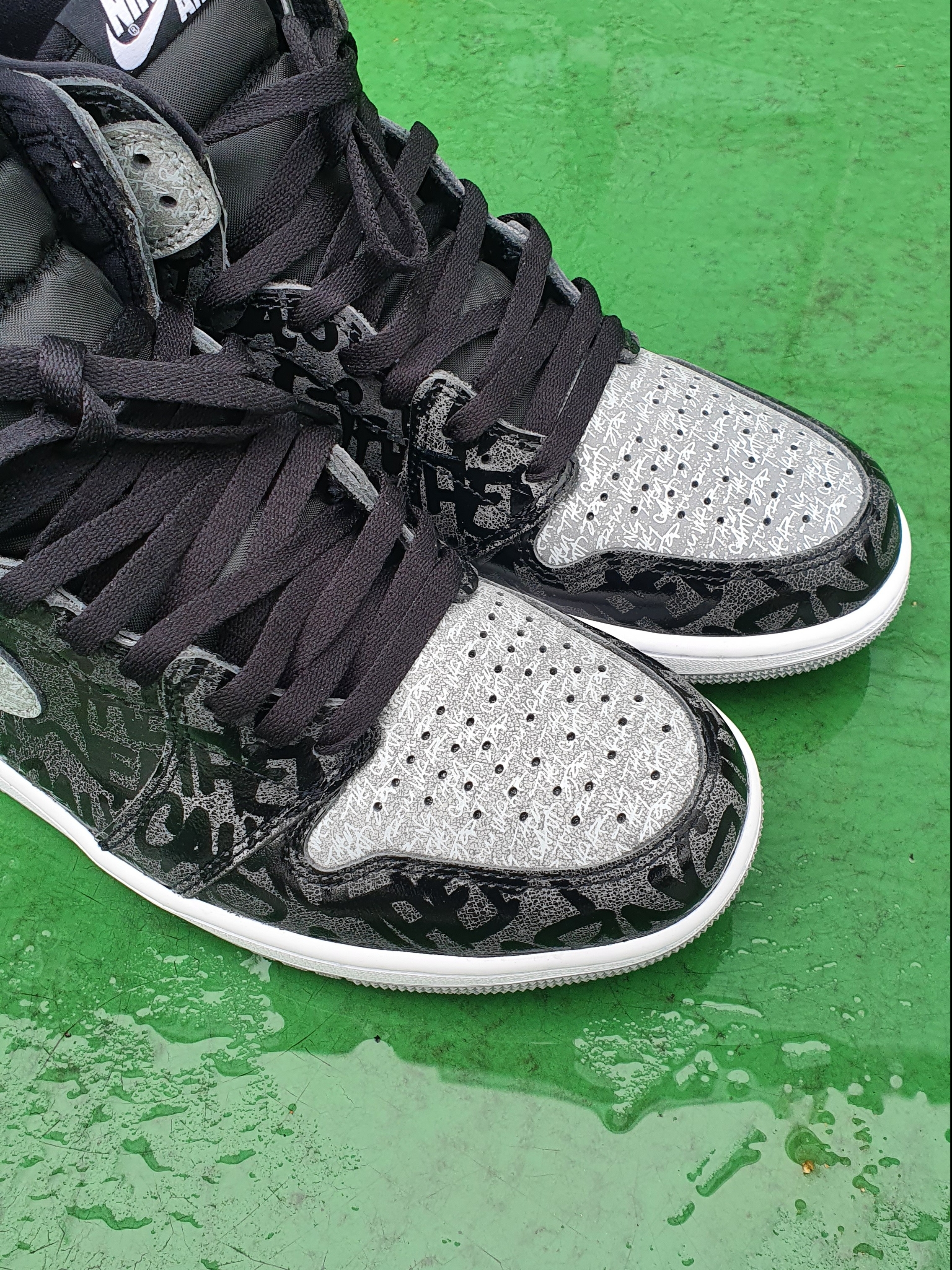 Jordan 1 Retro High OG Rebellionaire 착용 스타일 - 3