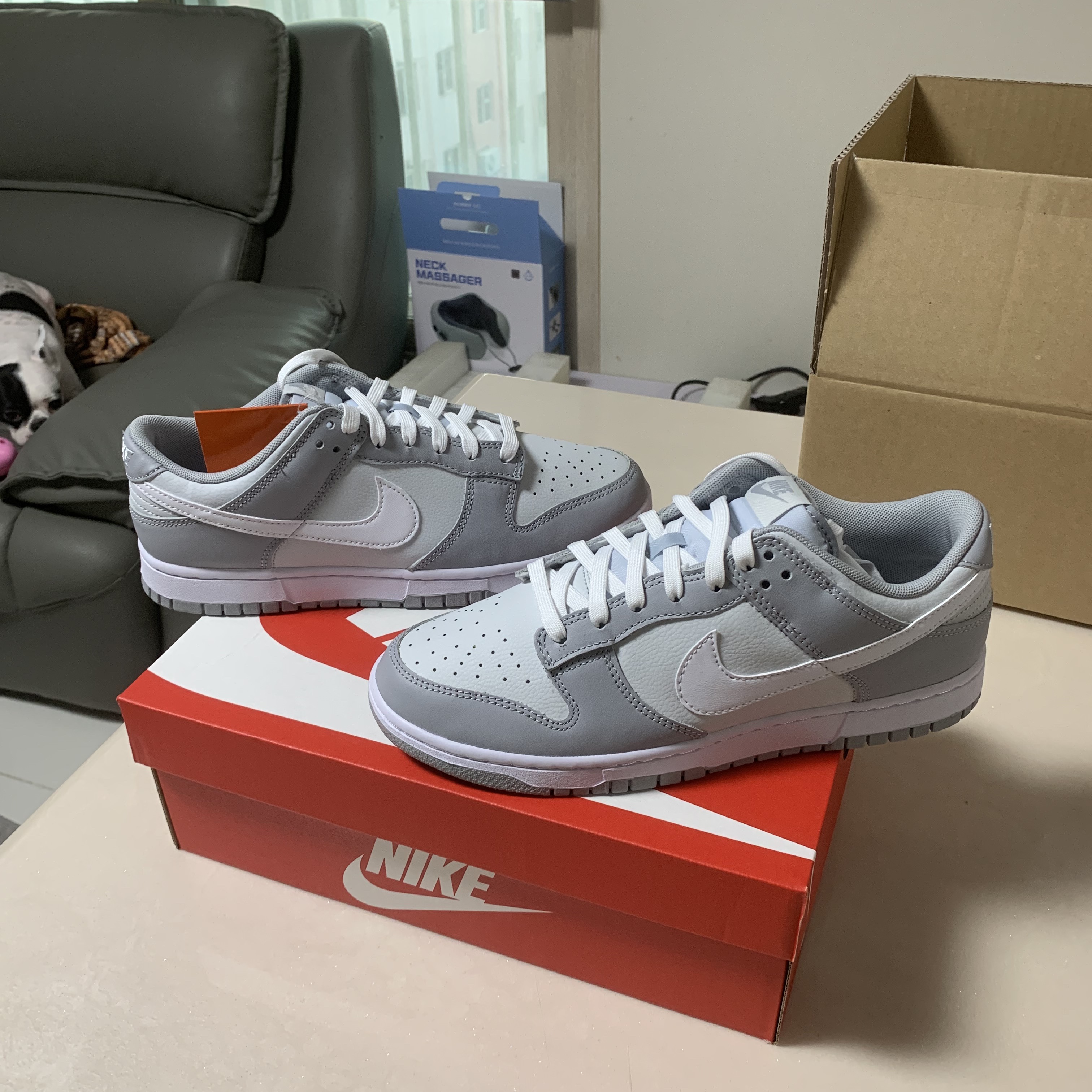 Nike Dunk Low Retro Wolf Grey 착용 스타일 - 2