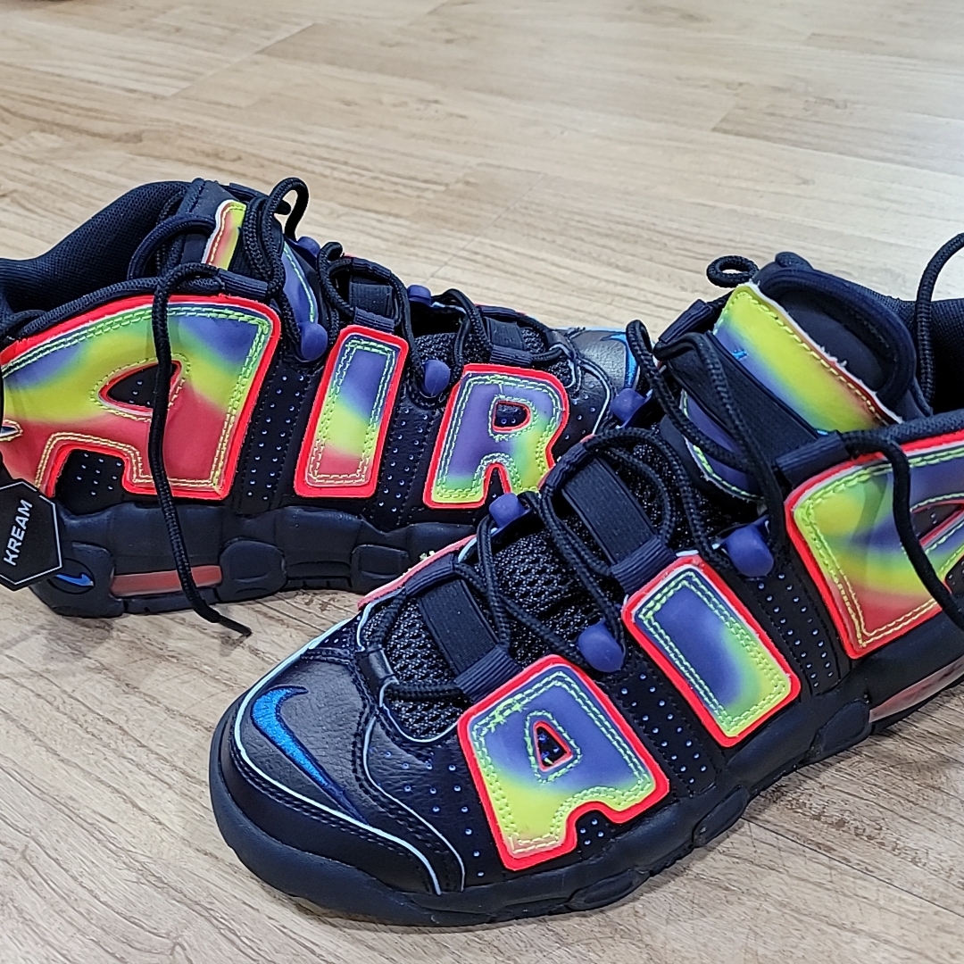 (GS) Nike Air More Uptempo Heat Map 착용 스타일