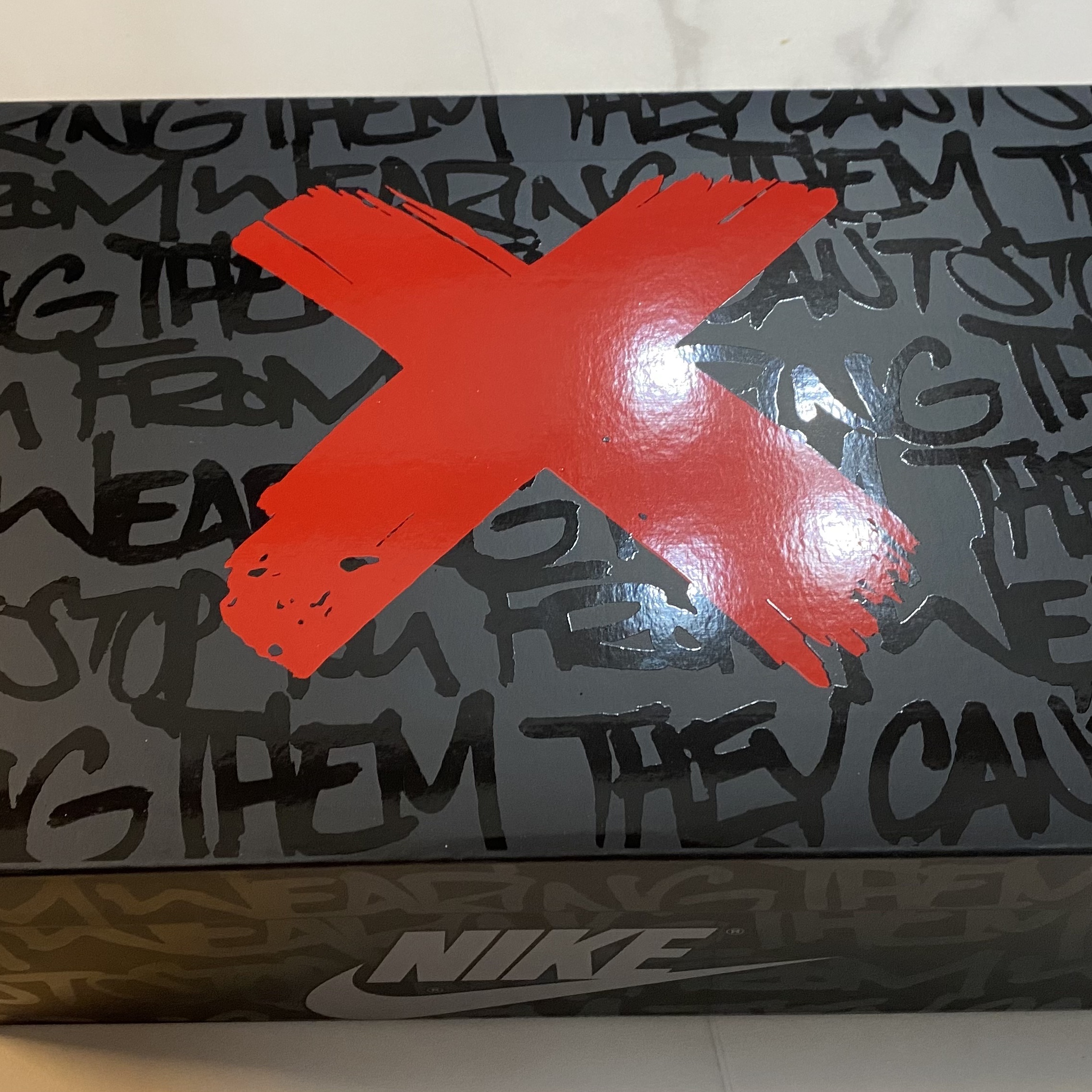 Jordan 1 Retro High OG Rebellionaire 착용 스타일 - 5