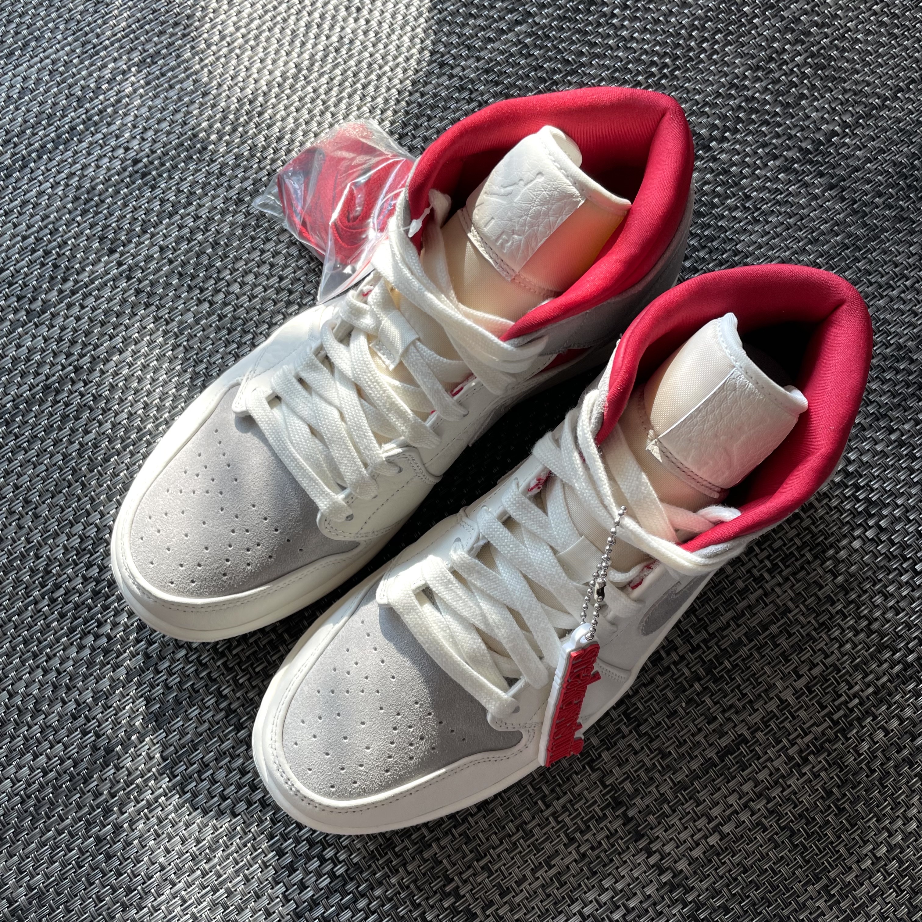 Jordan 1 x SNS Mid 20th Anniversary 착용 스타일 - 4