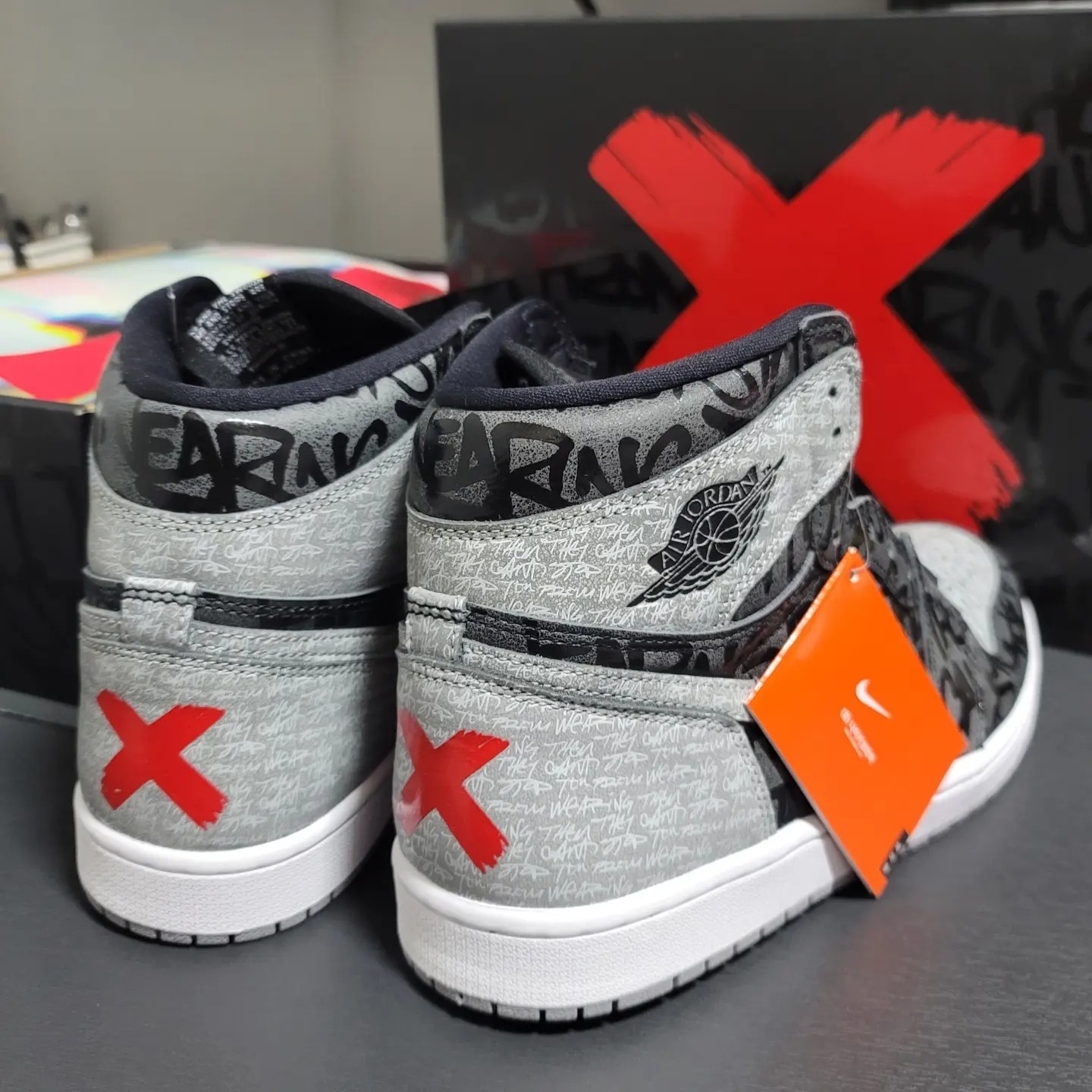 Jordan 1 Retro High OG Rebellionaire 착용 스타일 - 2