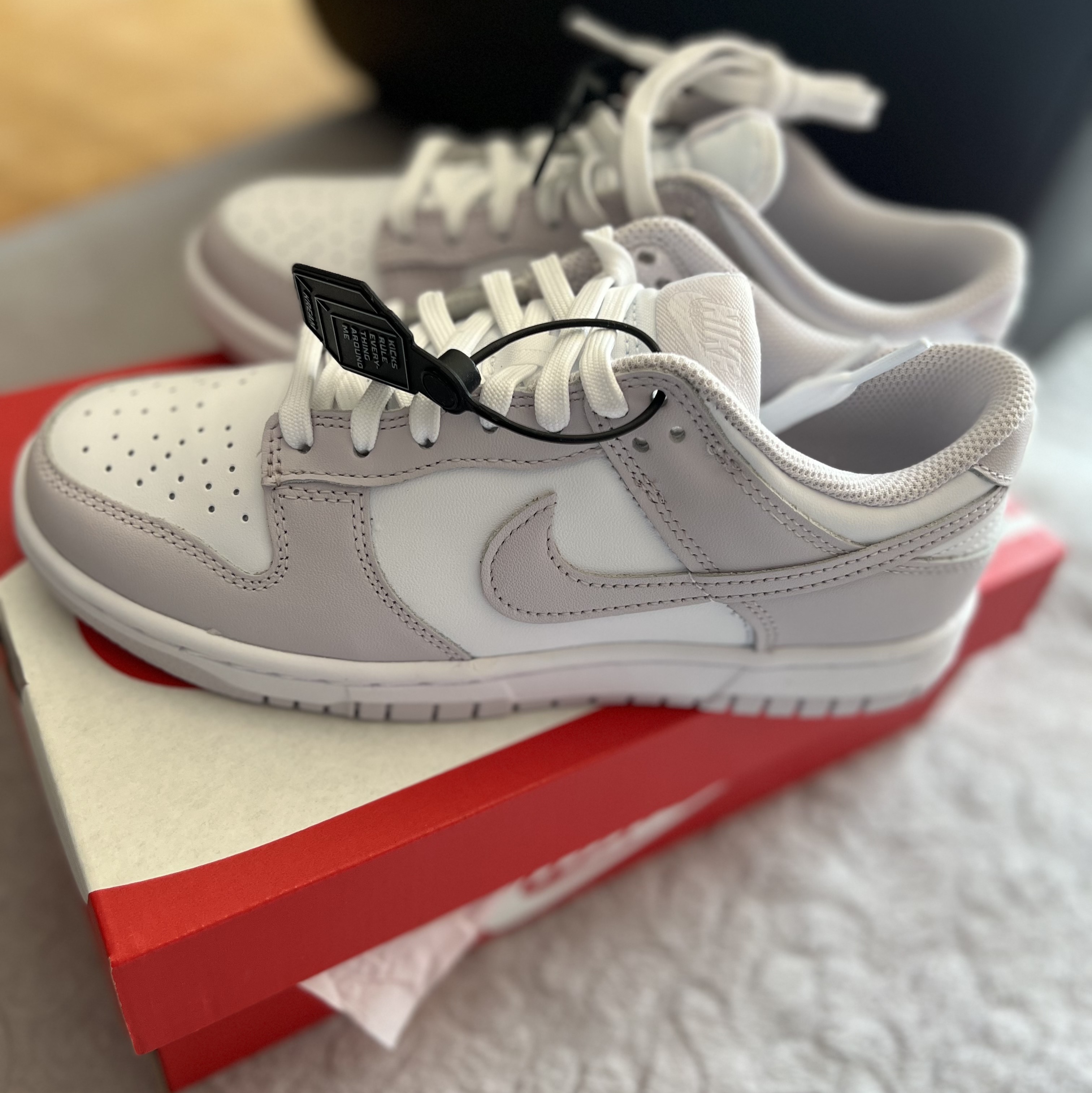 (W) Nike Dunk Low Venice 착용 스타일