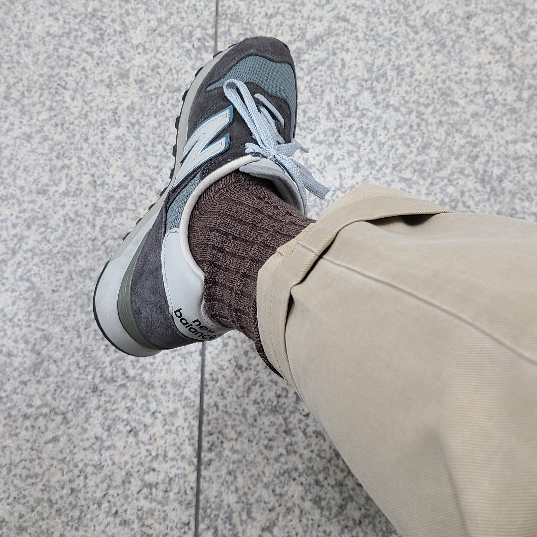 New Balance 991 Made in UK Elite Gent, New Balance 1300 Made in USA Steel Blue - D Standard 착용 스타일 - 4