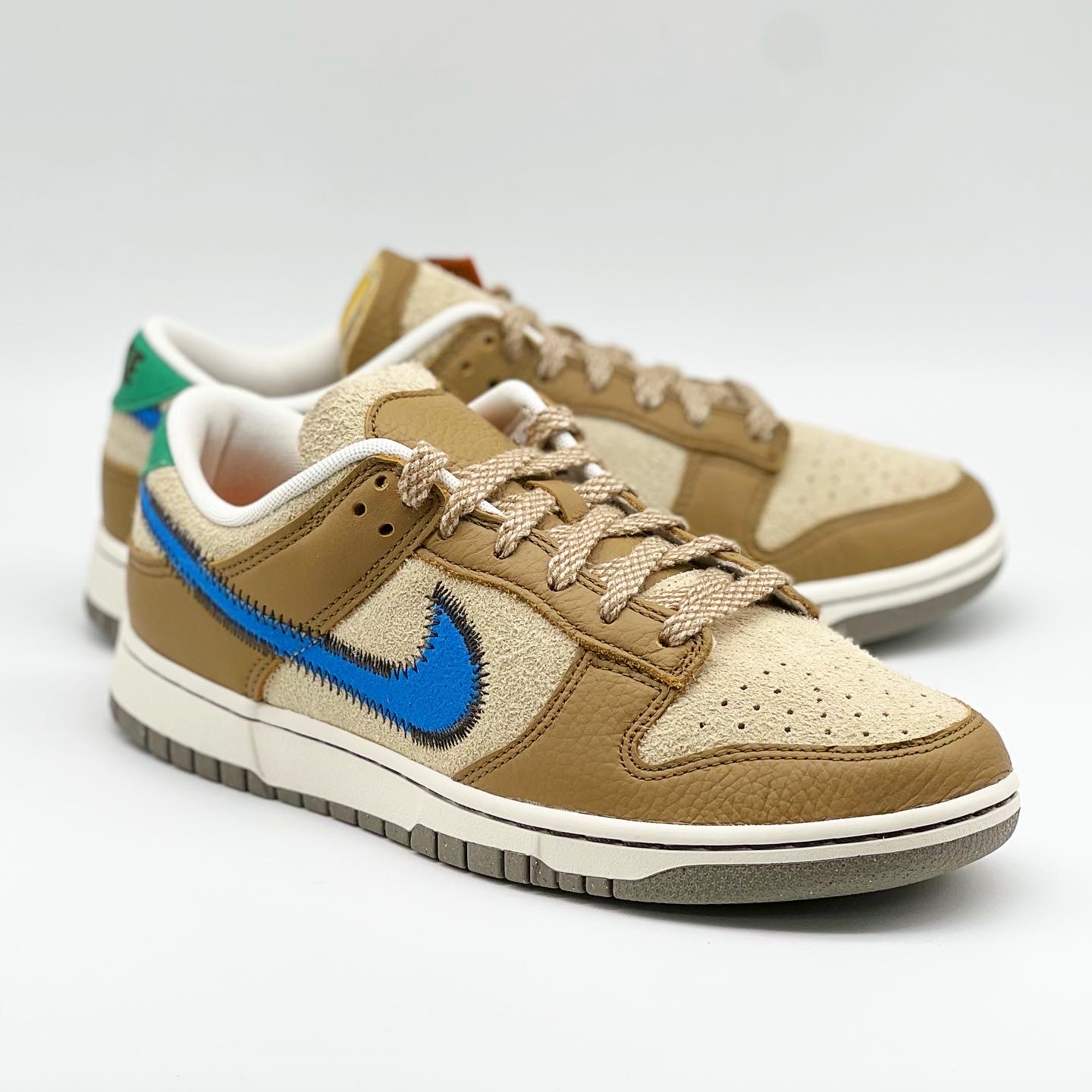 Nike x Size? Dunk Low Dark Driftwood Photo Blue 착용 스타일 - 2