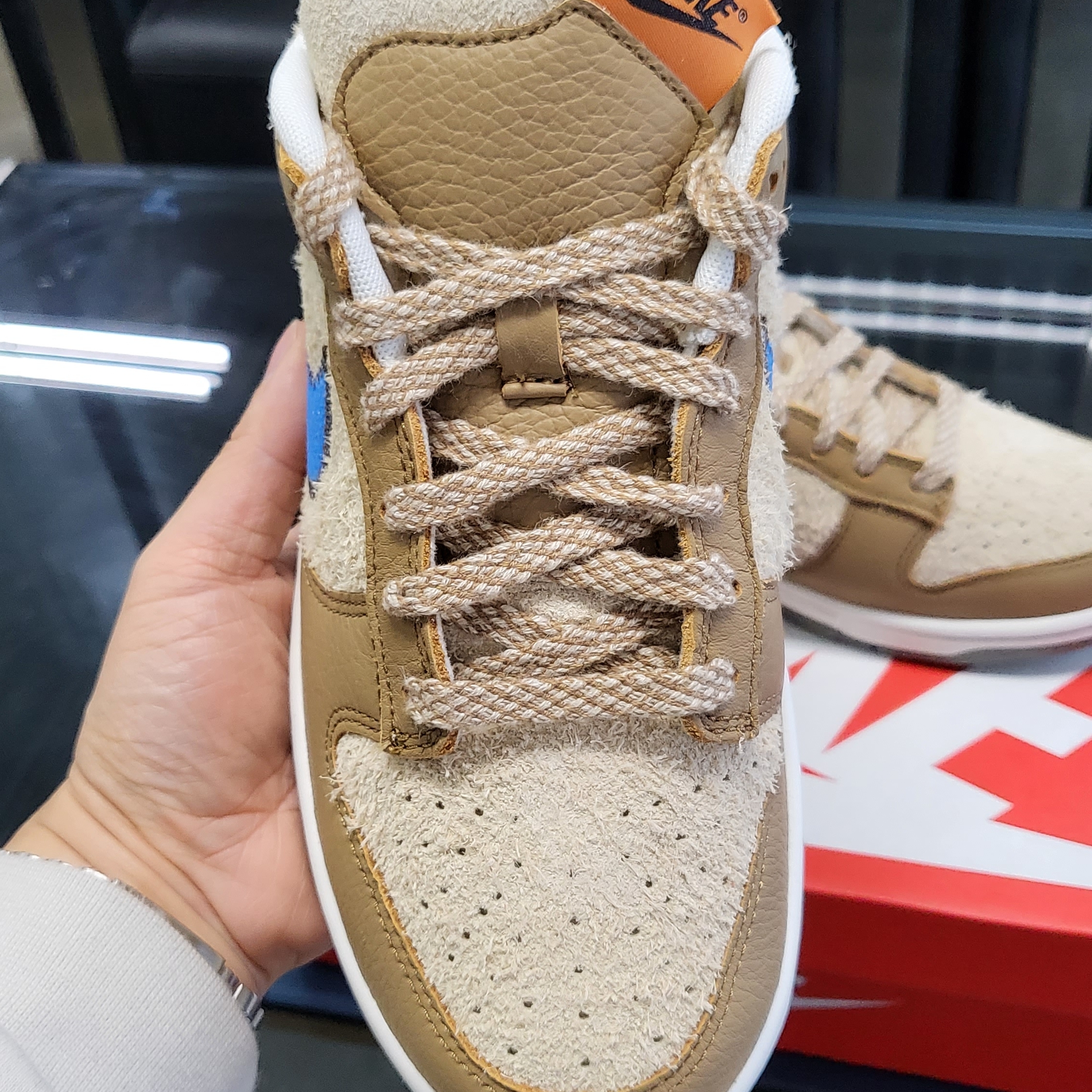 Nike x Size? Dunk Low Dark Driftwood Photo Blue 착용 스타일 - 4