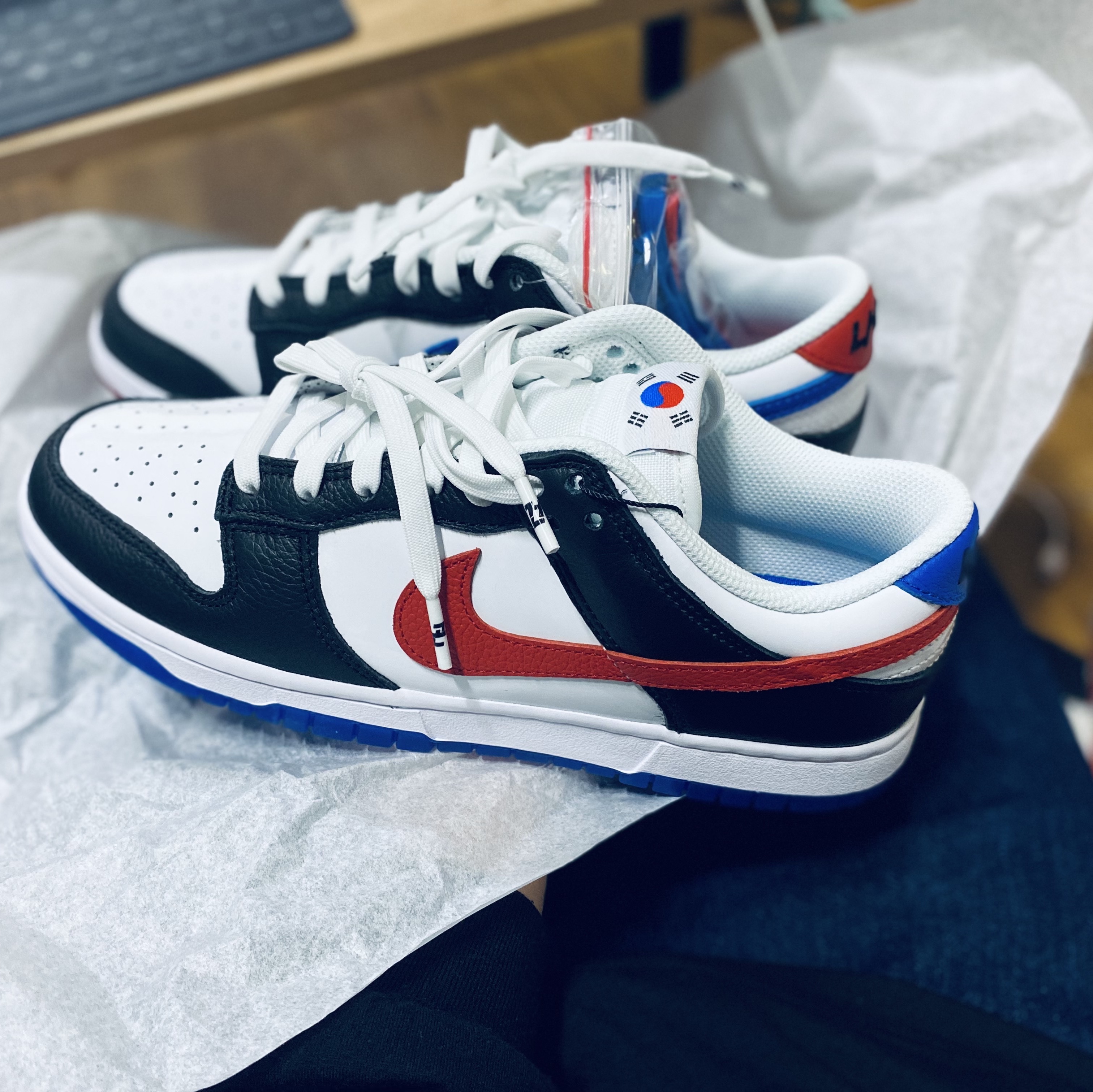 Nike Dunk Low SE Seoul 착용 스타일