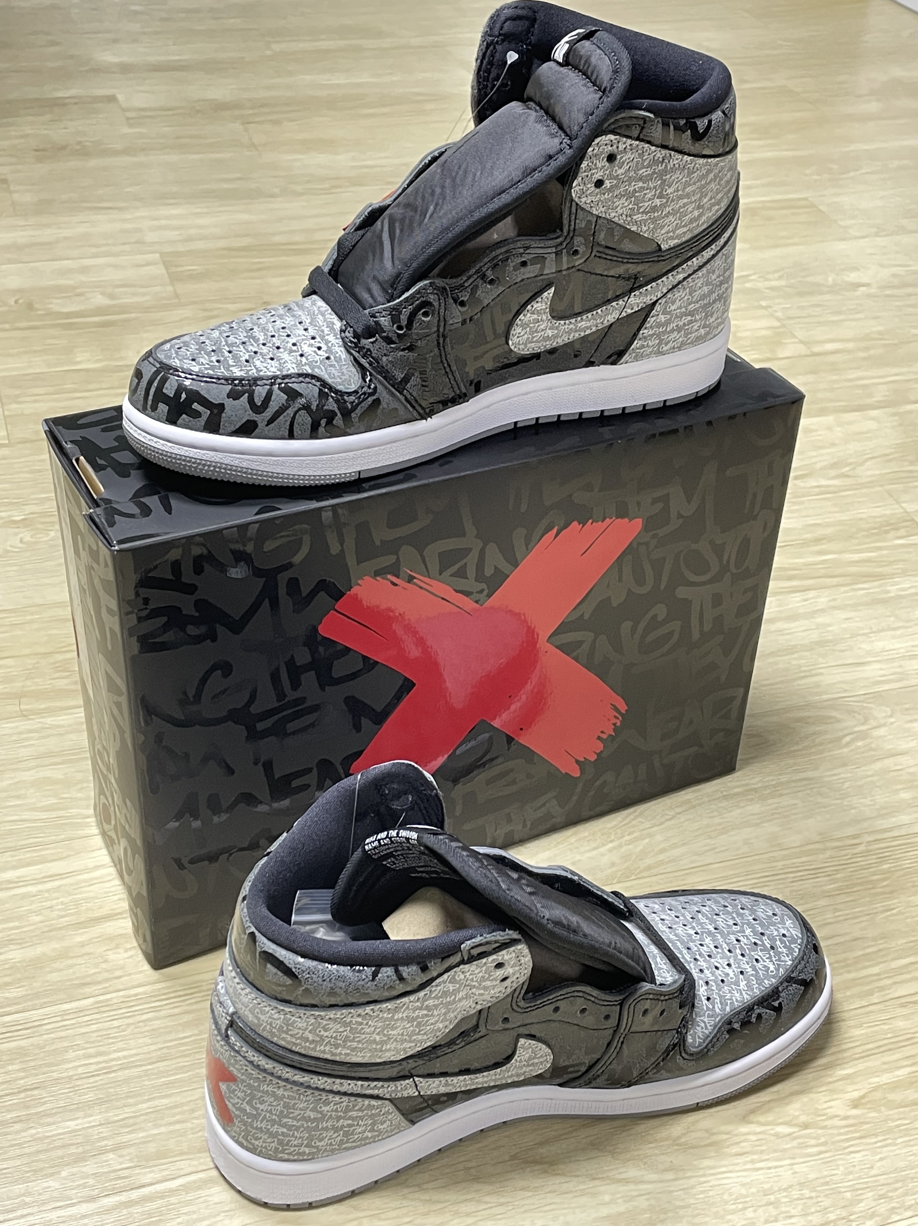 Jordan 1 Retro High OG Rebellionaire 착용 스타일