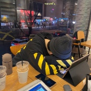 KREAM 프로필 이미지