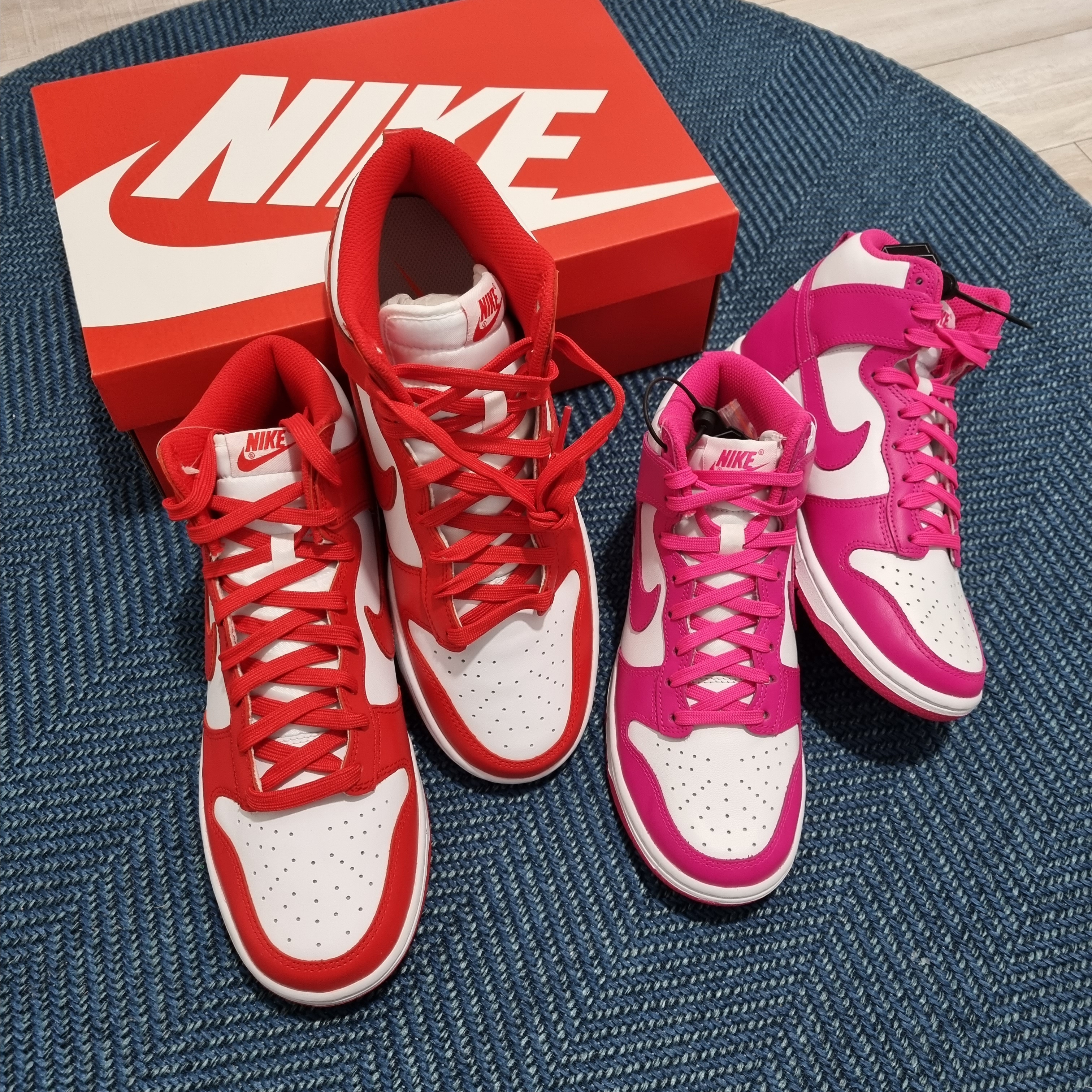 Nike Dunk High Retro Championship White and Red, (W) Nike Dunk High Pink Prime 착용 스타일