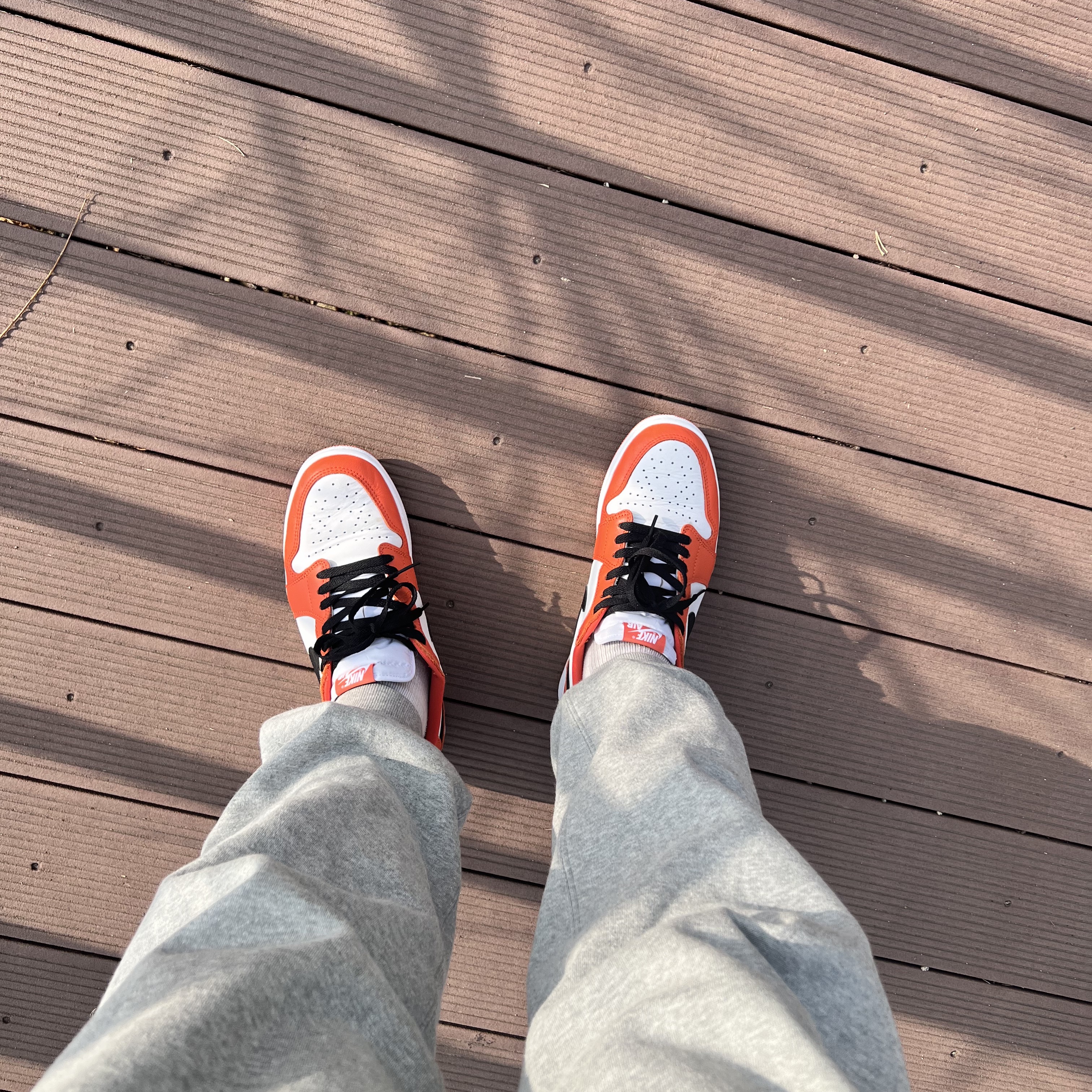 IAB Studio Sweatpants Gray - 21SS, Nike x Stussy Windrunner Jacket Bright Cactus 착용 스타일 - 3