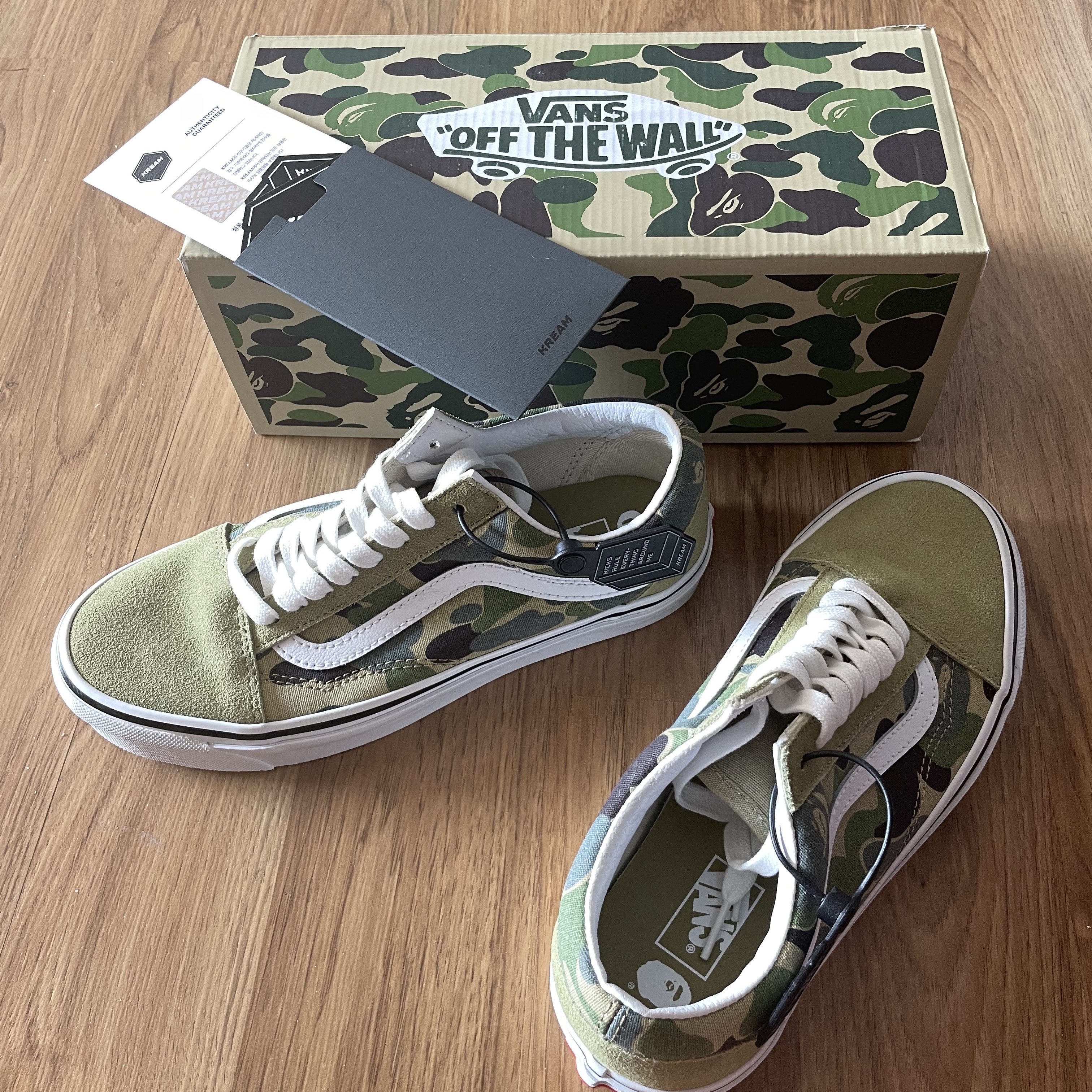 Vans x BAPE Old Skool 36 DX ABC Camo 착용 스타일