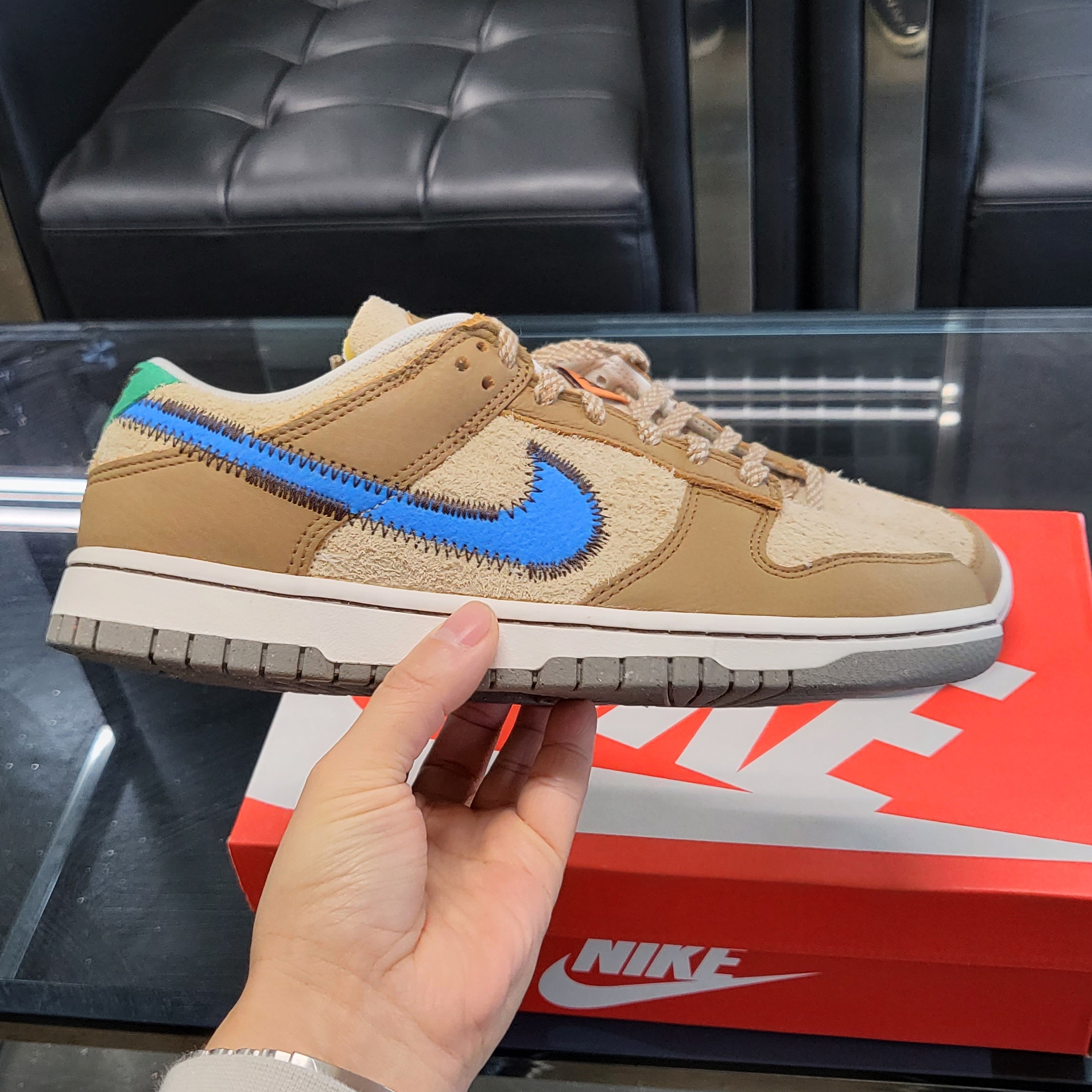 Nike x Size? Dunk Low Dark Driftwood Photo Blue 착용 스타일 - 2