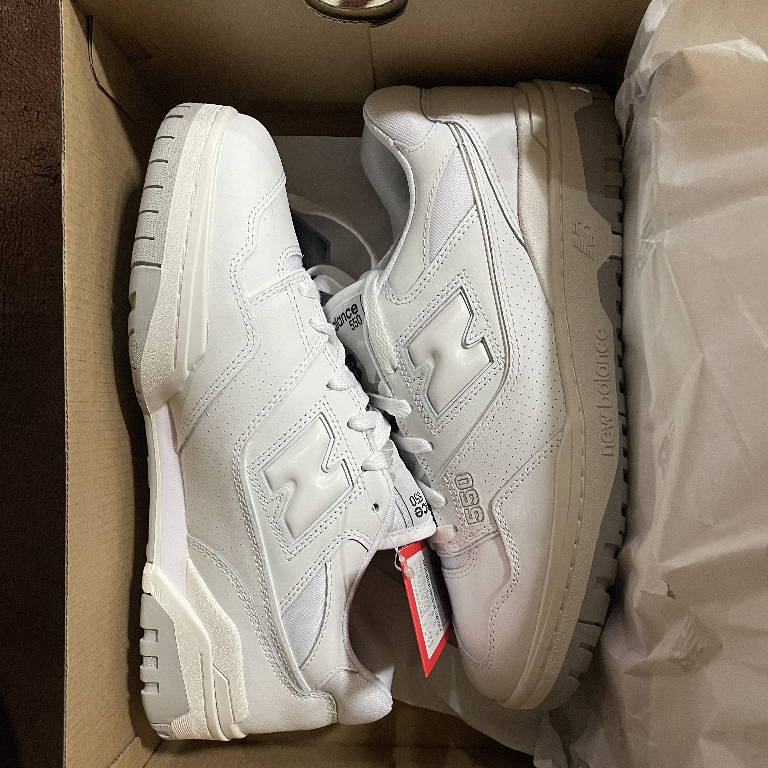 New Balance 550 White - 2E Wide 착용 스타일 - 4