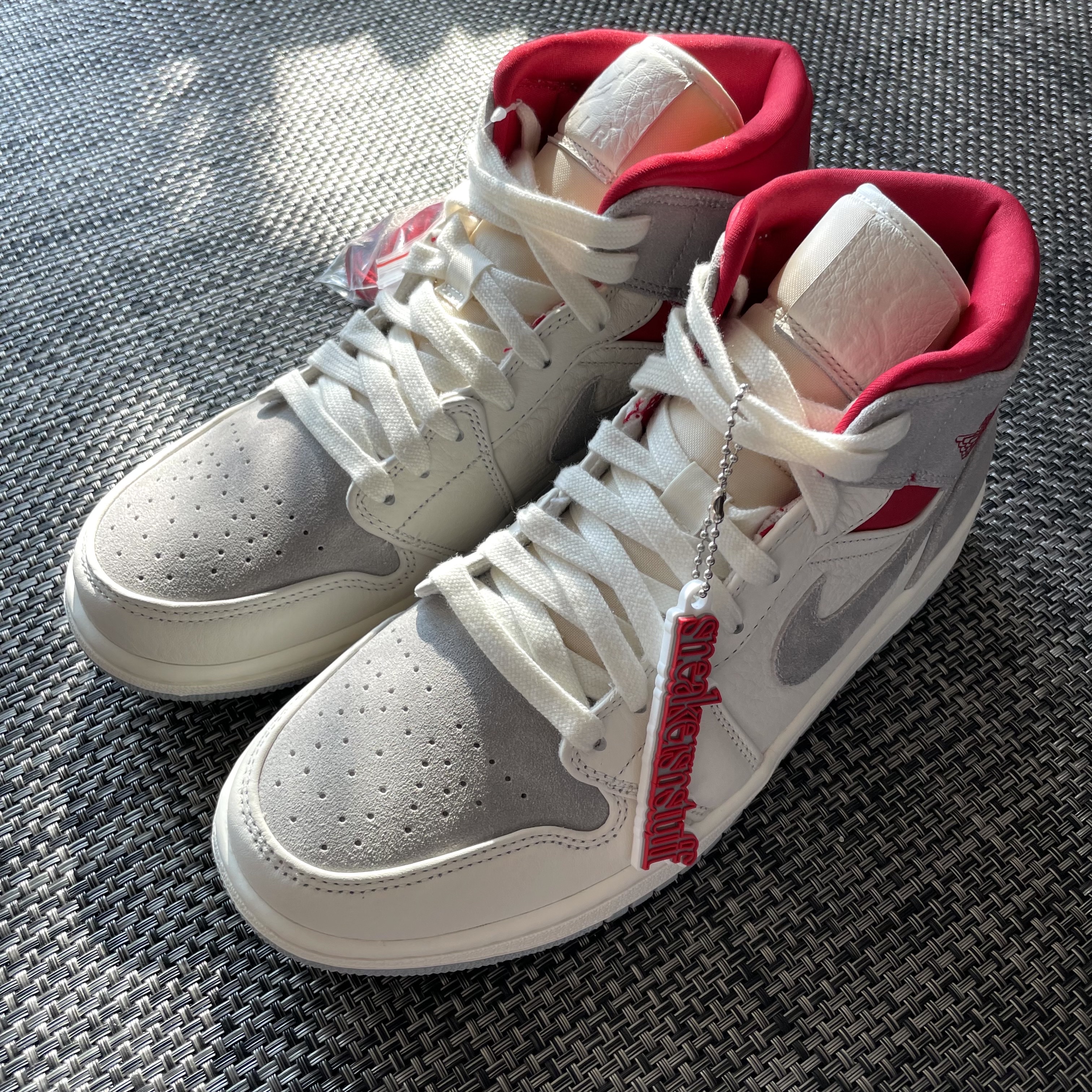 Jordan 1 x SNS Mid 20th Anniversary 착용 스타일 - 3