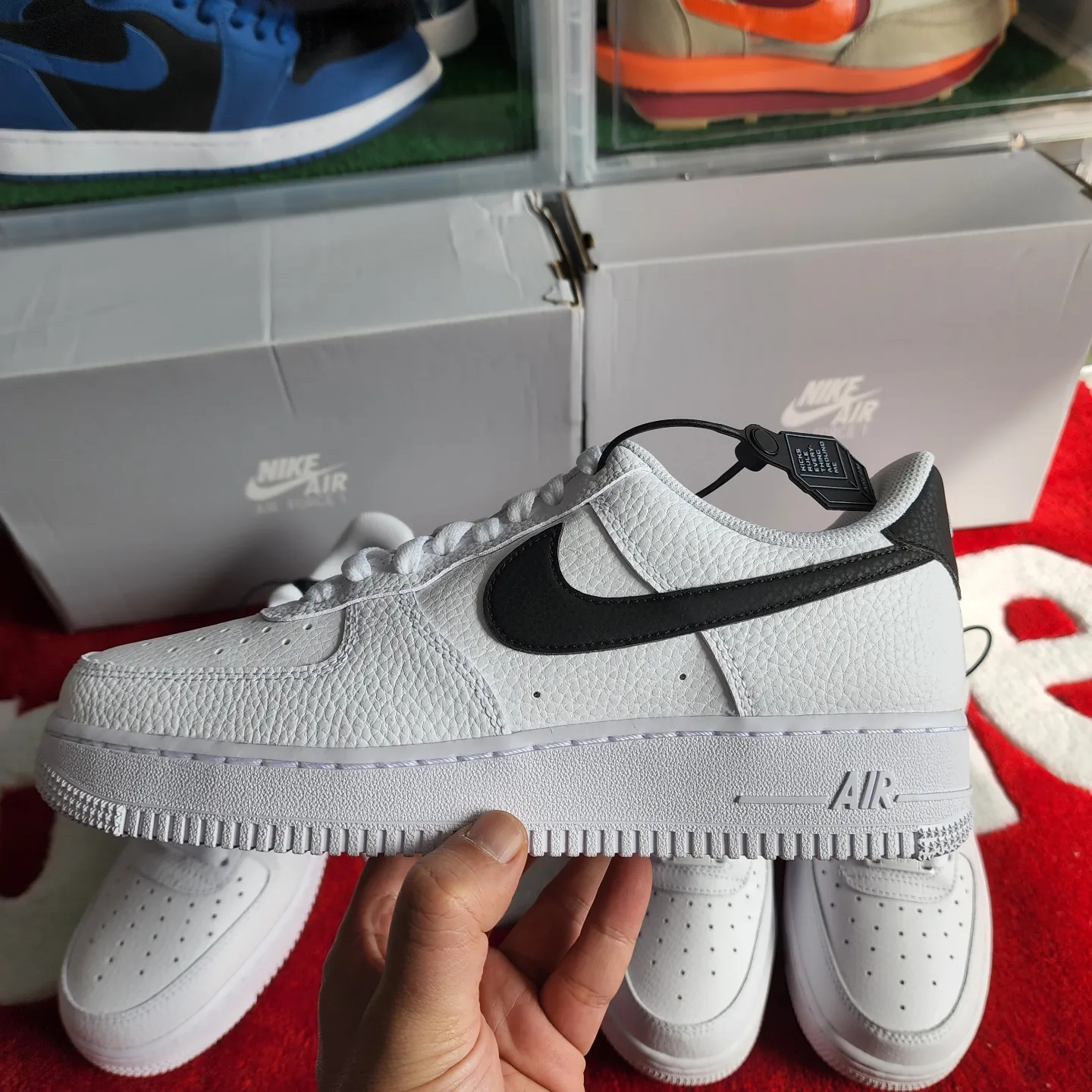Nike Air Force 1 '07 White Black 착용 스타일 - 2