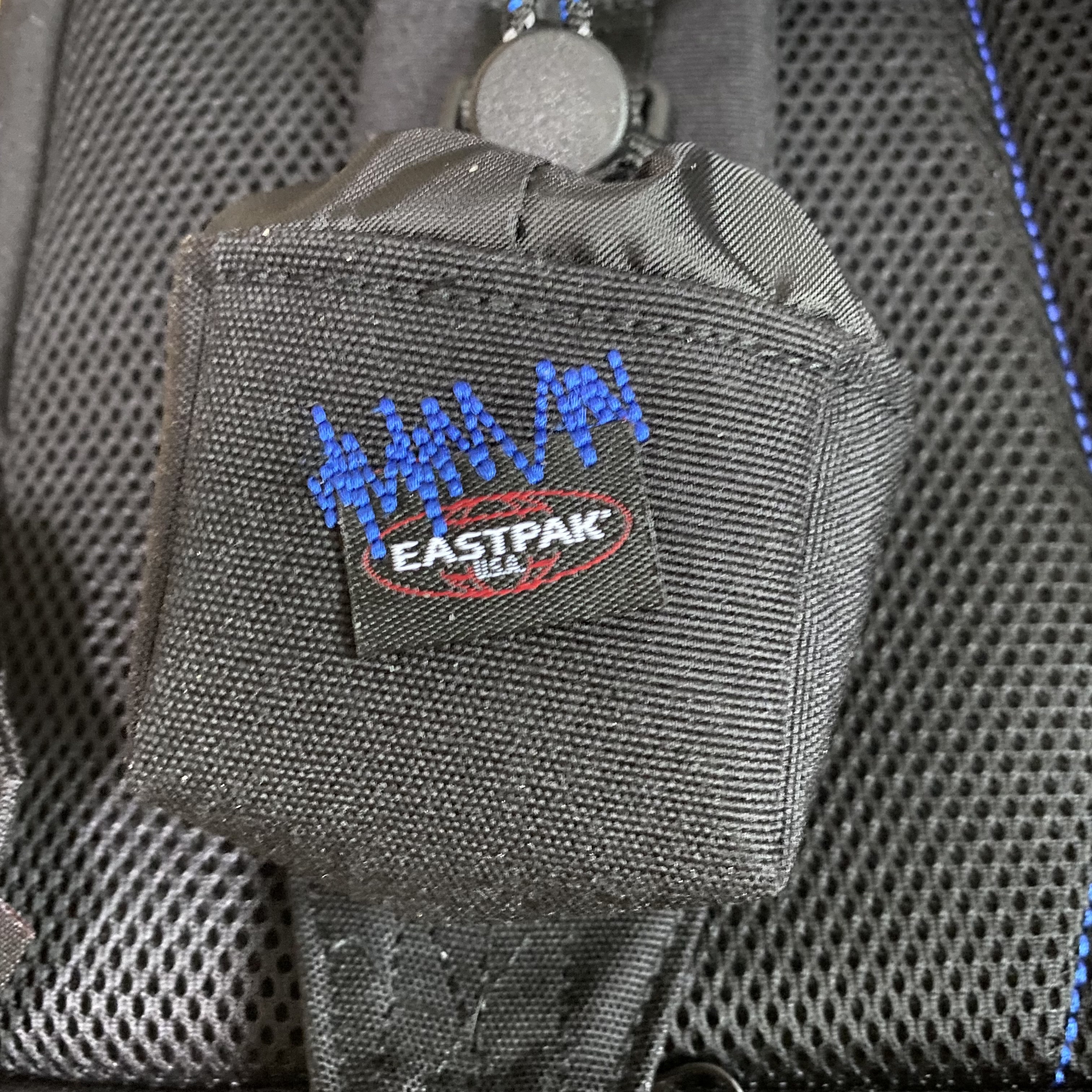 Ader Error x Eastpak Pak’r Backpack Black 착용 스타일 - 4