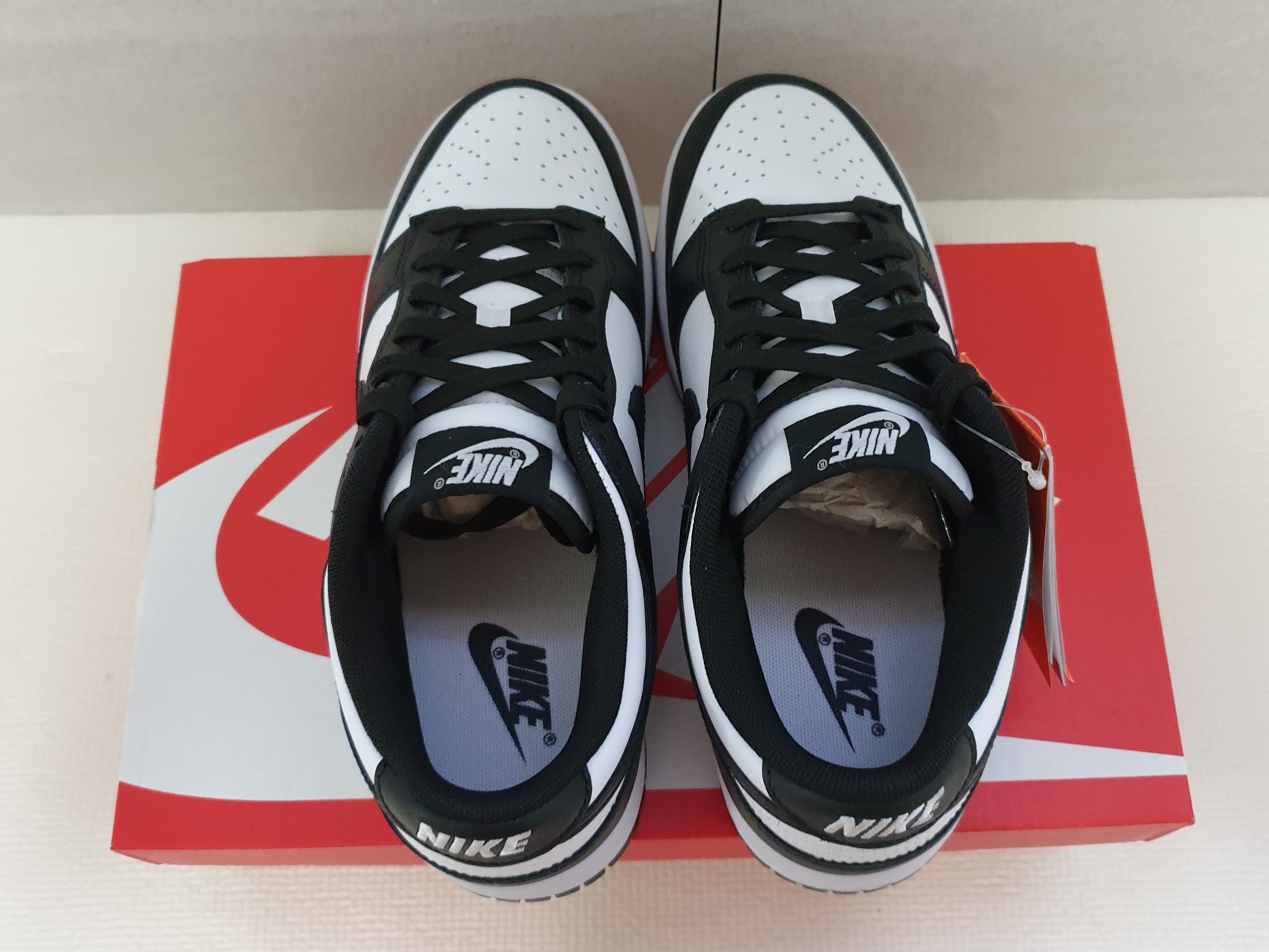 Nike Dunk Low Retro Black 착용 스타일 - 4