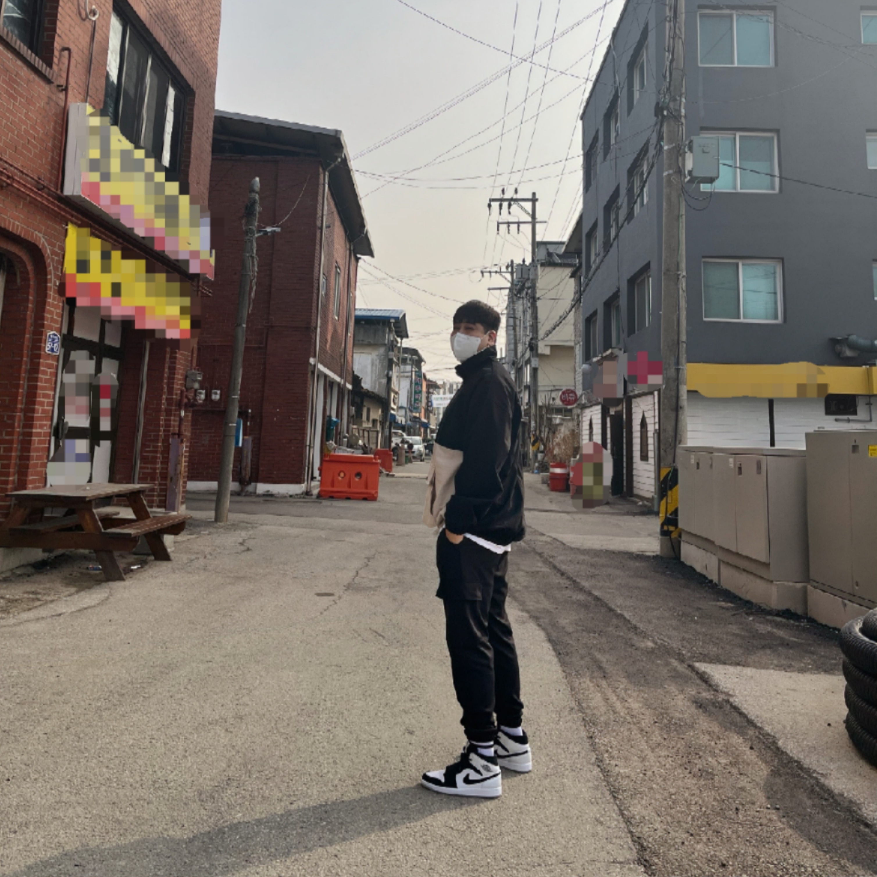Jordan 1 Mid SE Diamond 착용 스타일